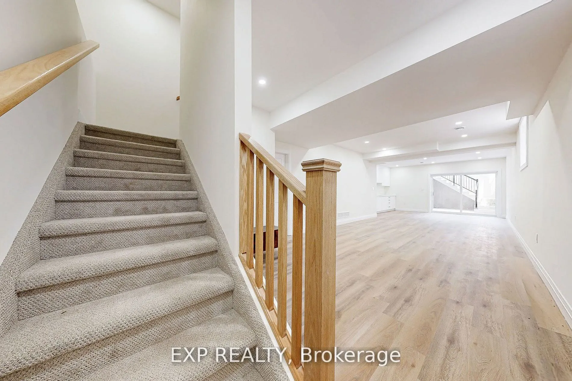 768 Montbeck Crescent