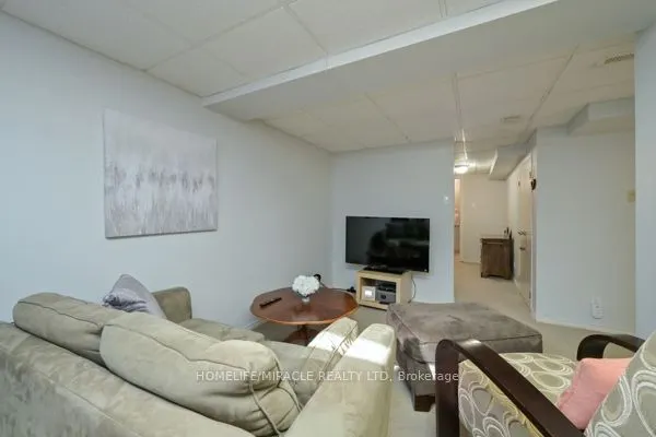 121 Falconer Drive #27