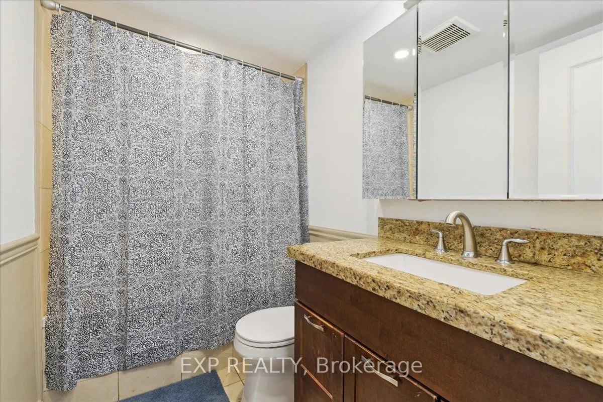44 Longbourne Drive #412