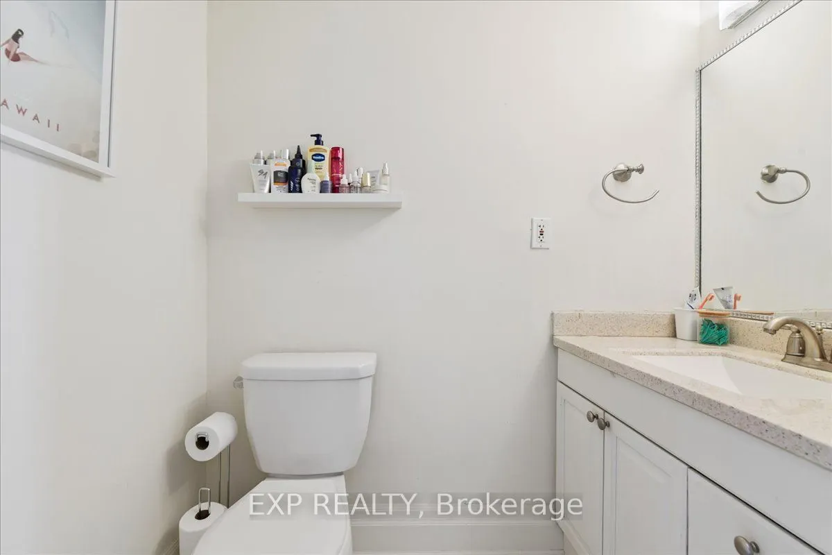 44 Longbourne Drive #412