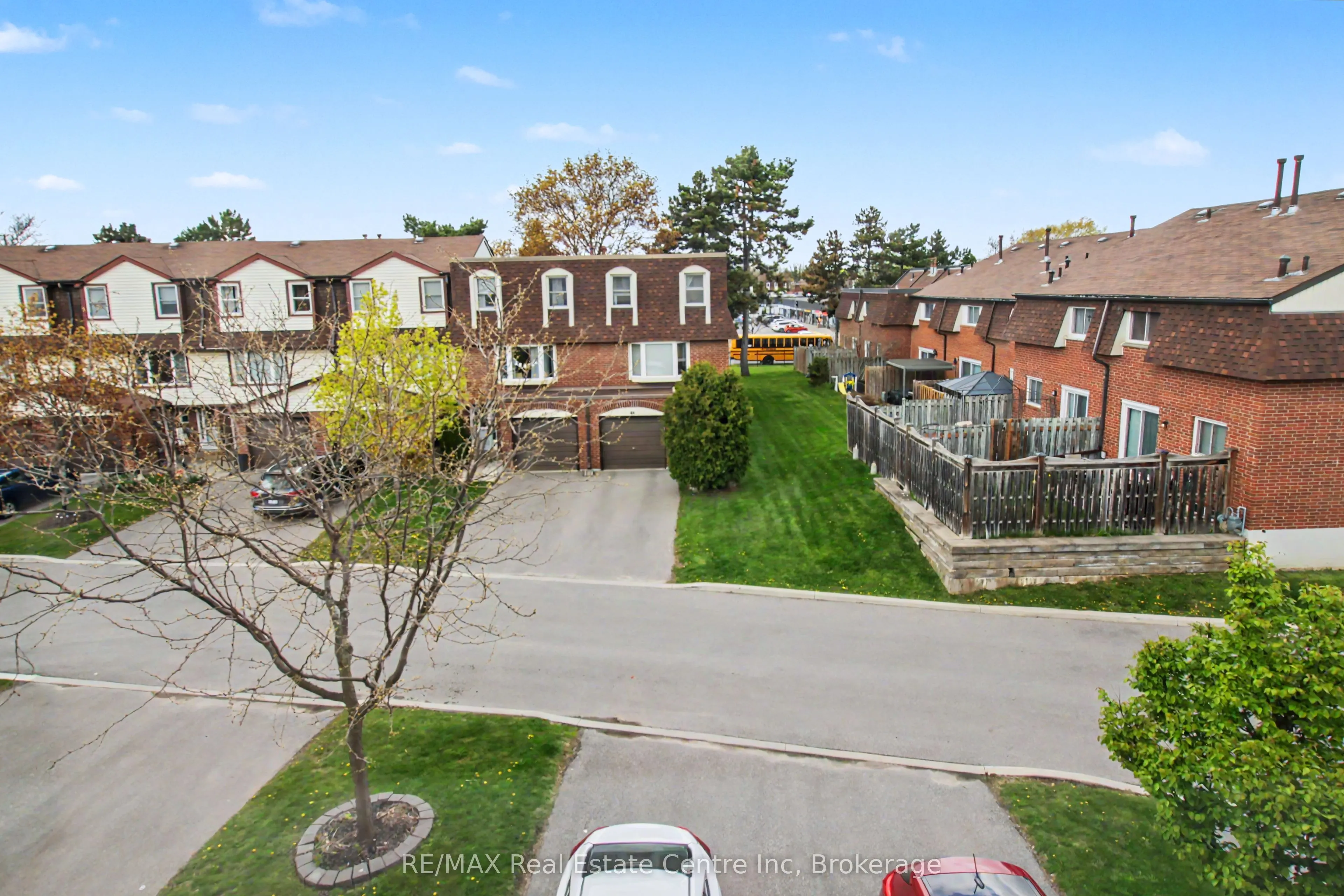 371 Bronte Street S #49