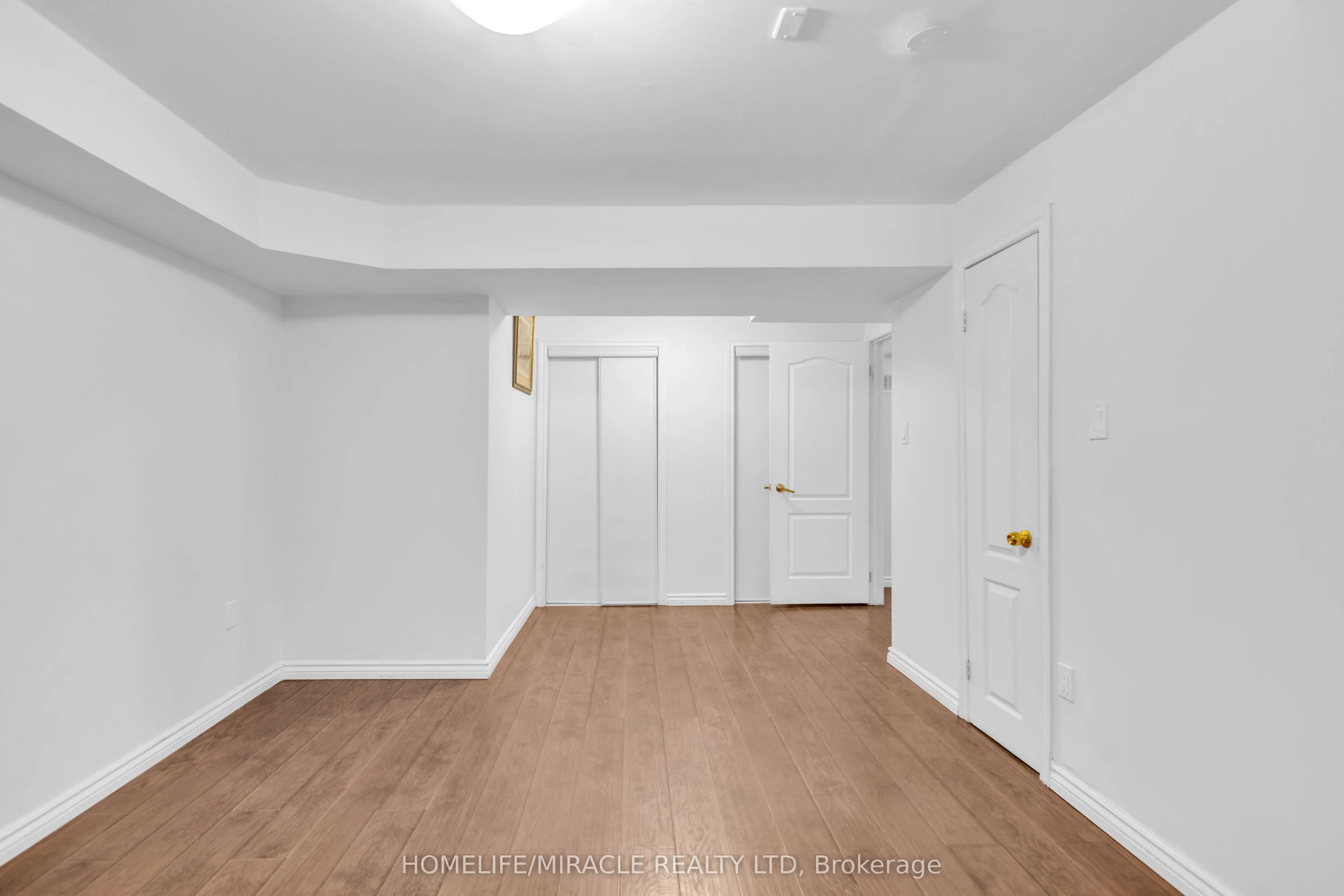 28 Latania Boulevard