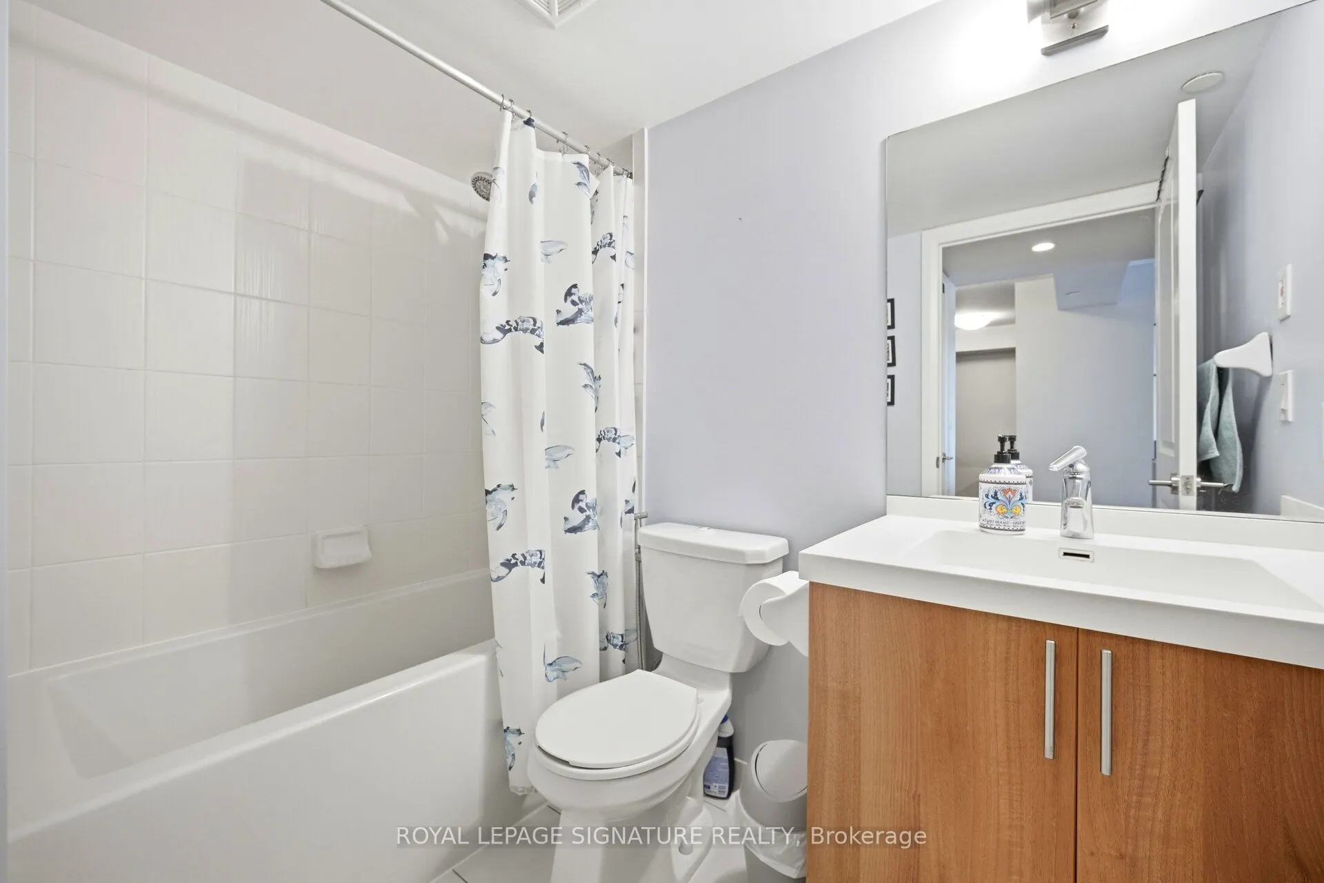 2 Eva Road E #926