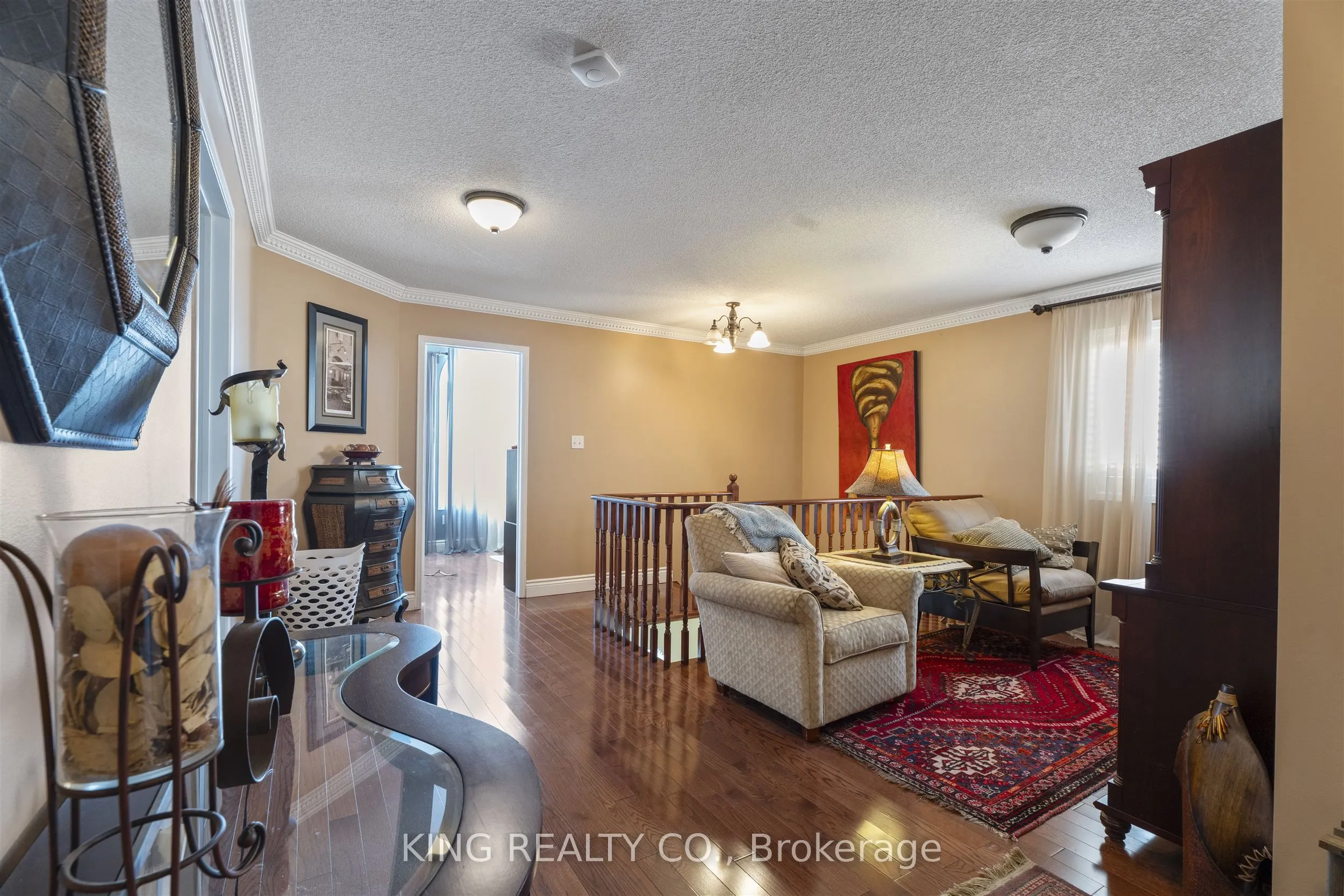 76 Hiberton Crescent