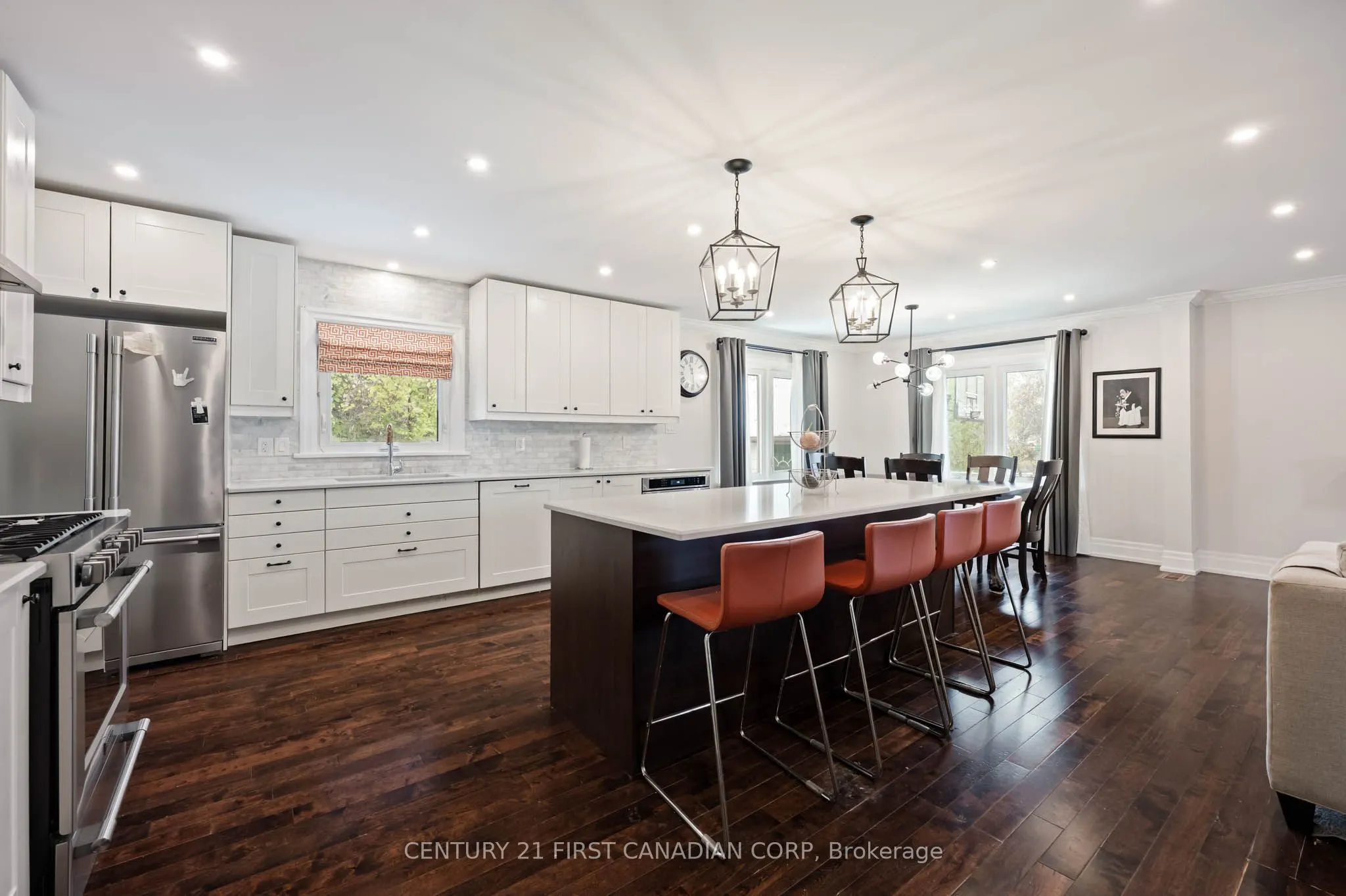 37 Mclaughlin Road N