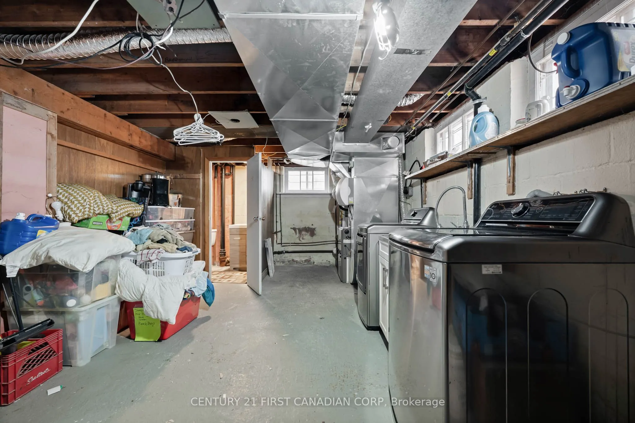 37 Mclaughlin Road N