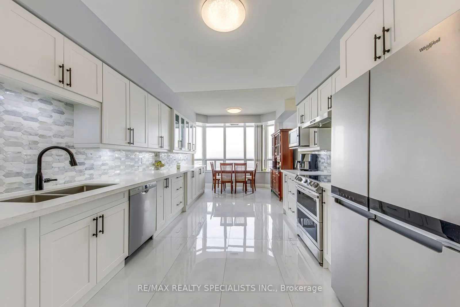 35 Kingsbridge Garden Circle W #3005