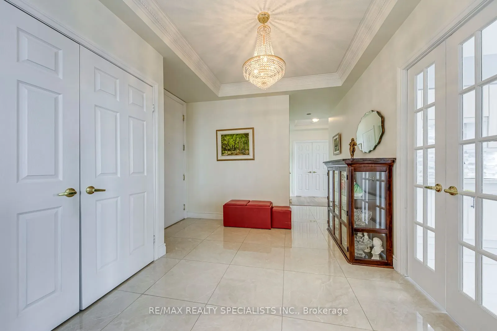 35 Kingsbridge Garden Circle W #3005