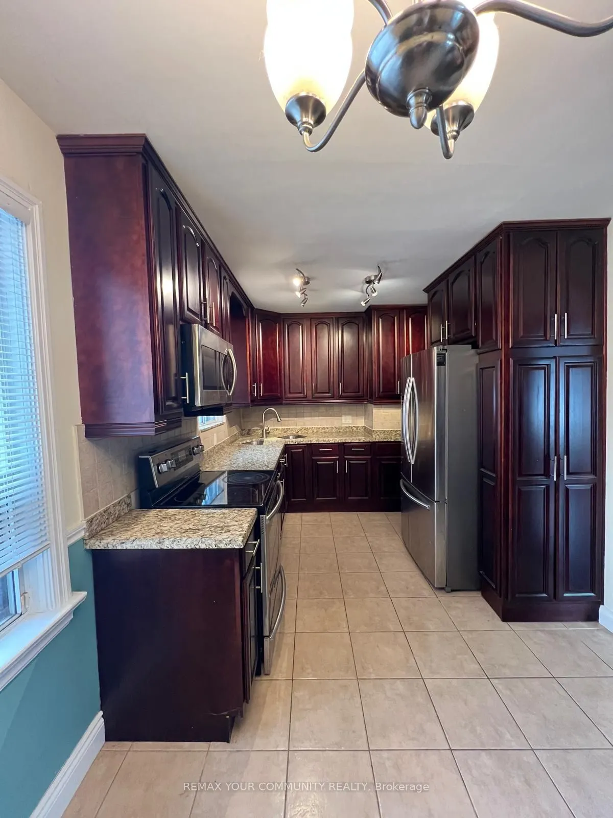 233 Beta Street #Upper