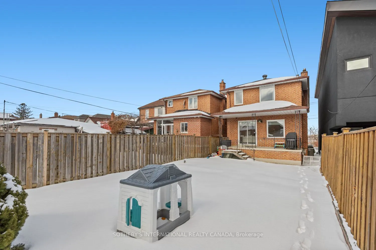 15A Schell Avenue