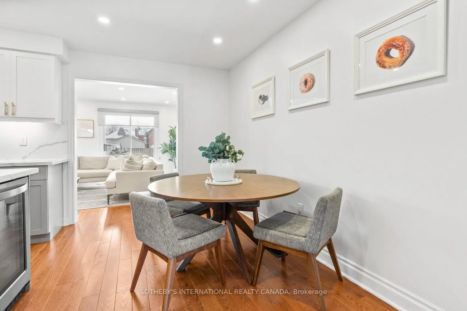 15A Schell Avenue