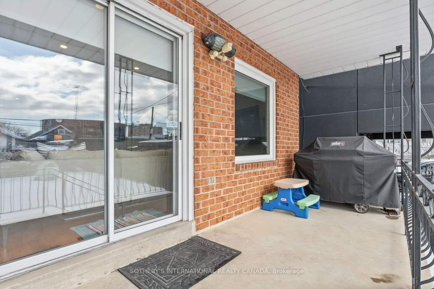 15A Schell Avenue