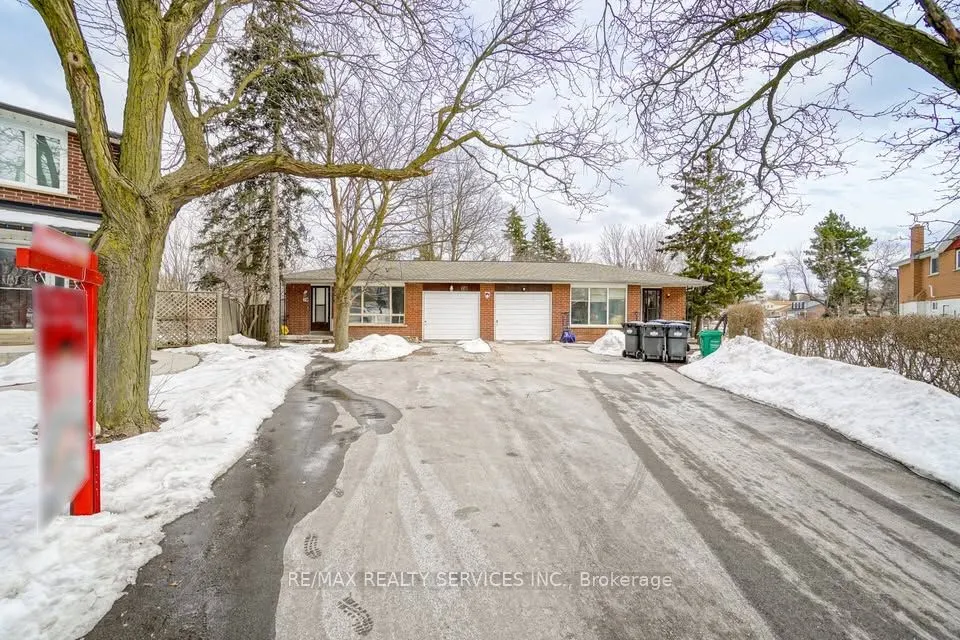 70 Montjoy Crescent