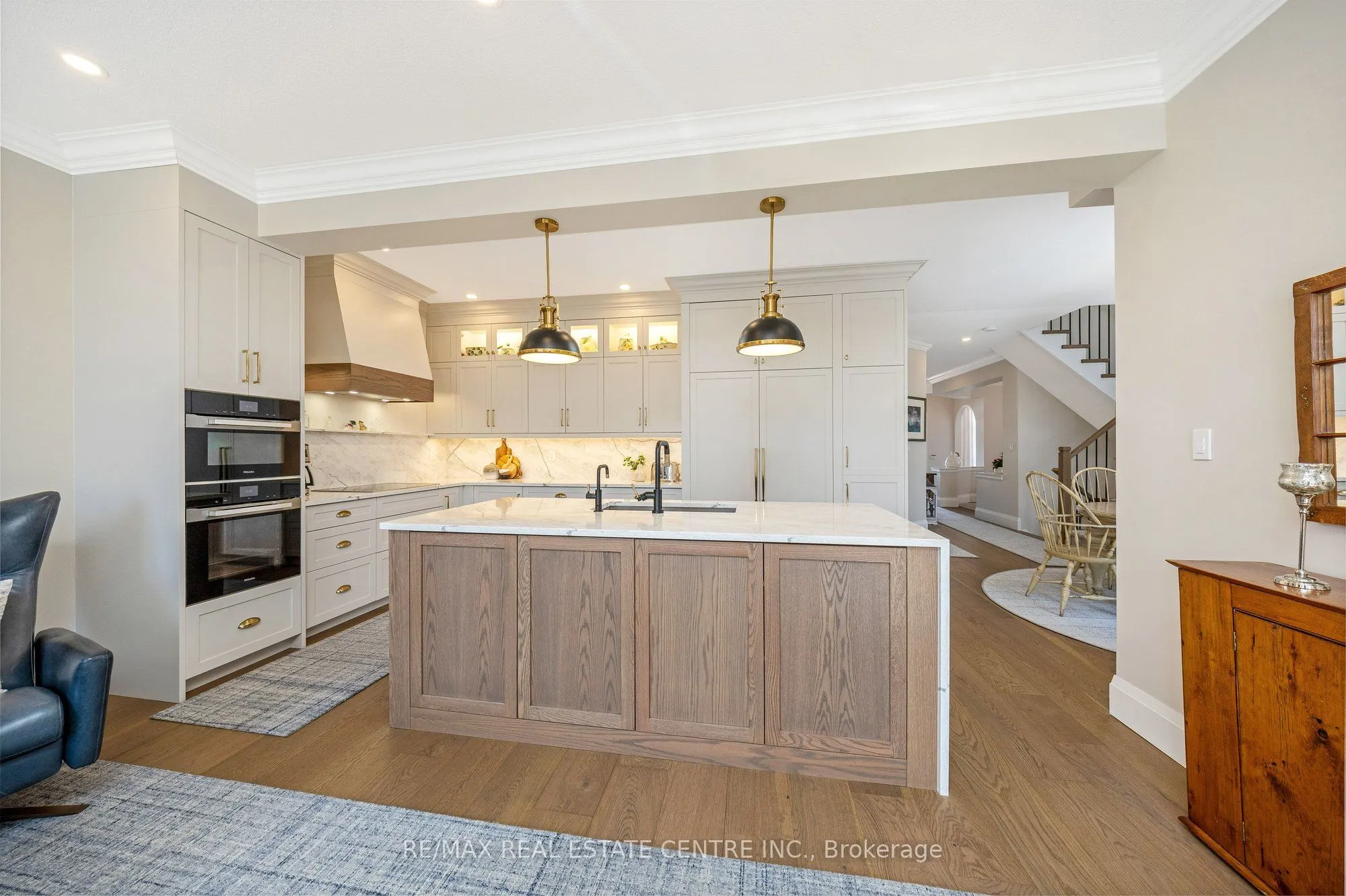 3168 Watercliffe Court