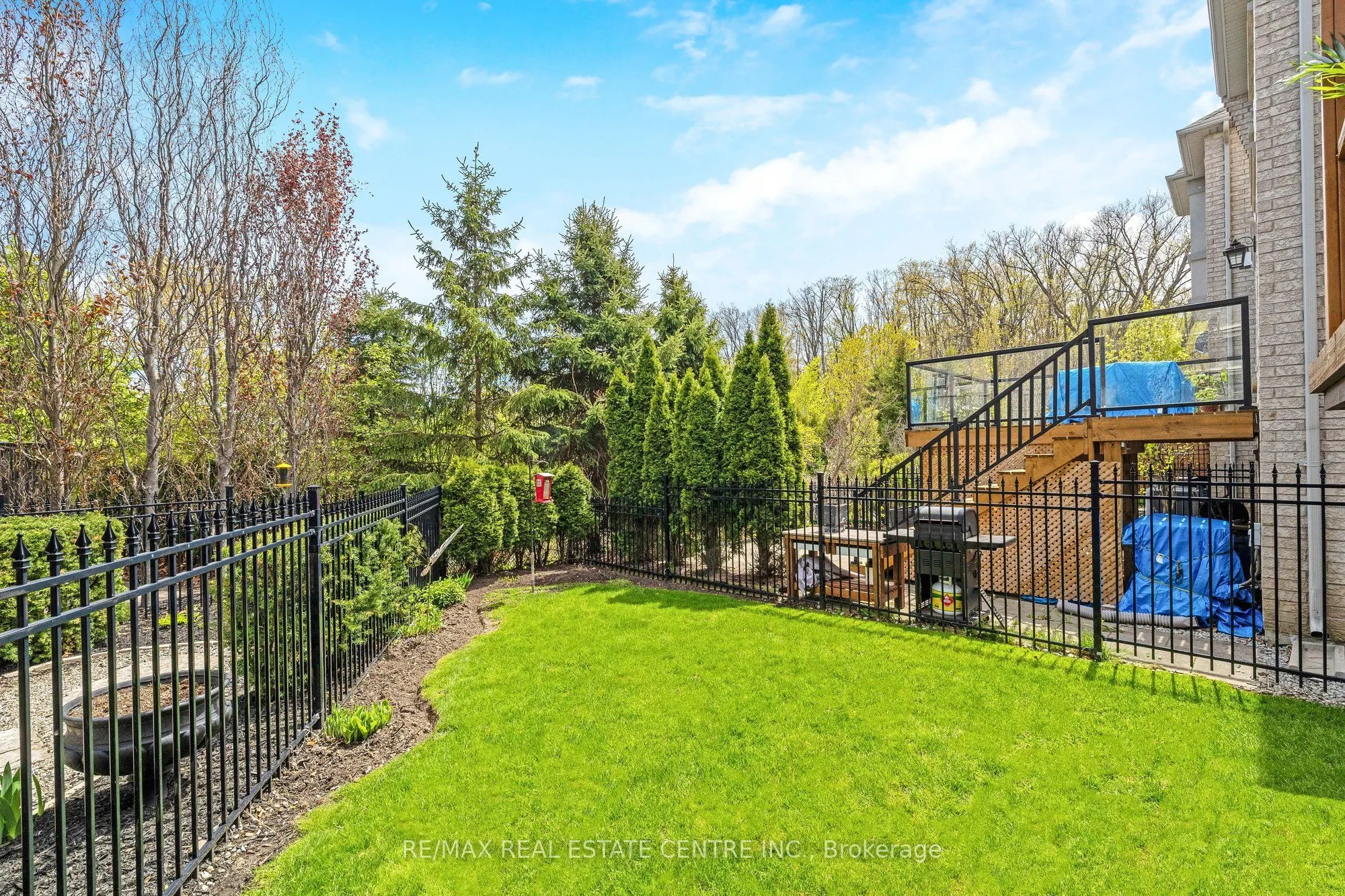 3168 Watercliffe Court