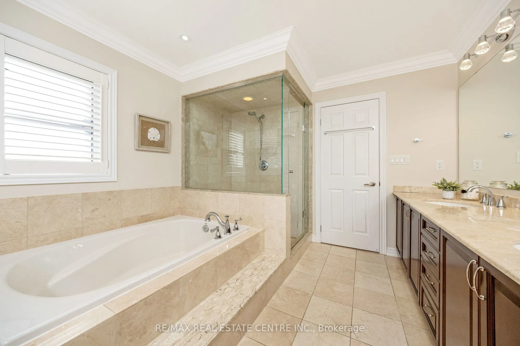 3168 Watercliffe Court