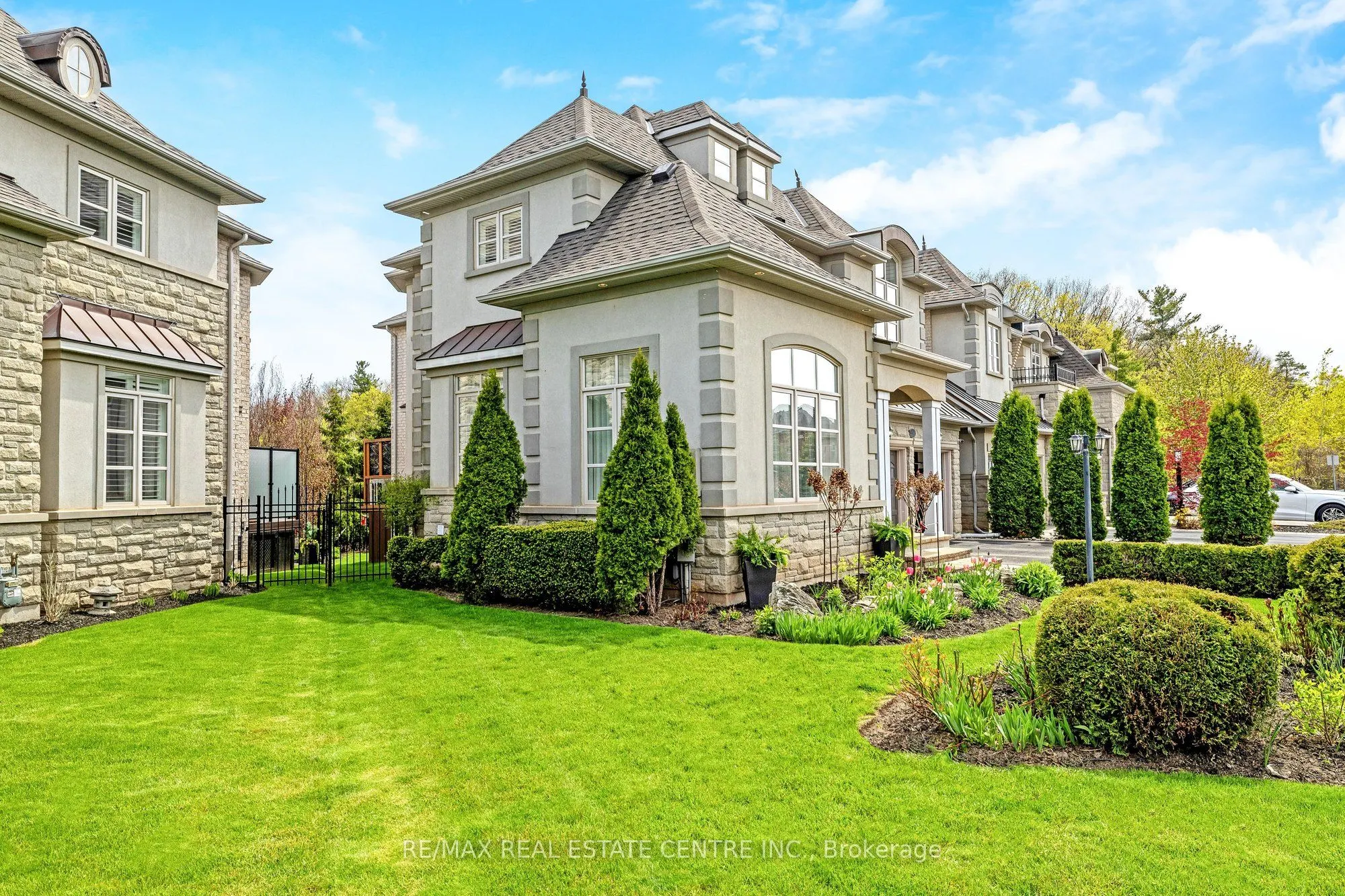 3168 Watercliffe Court