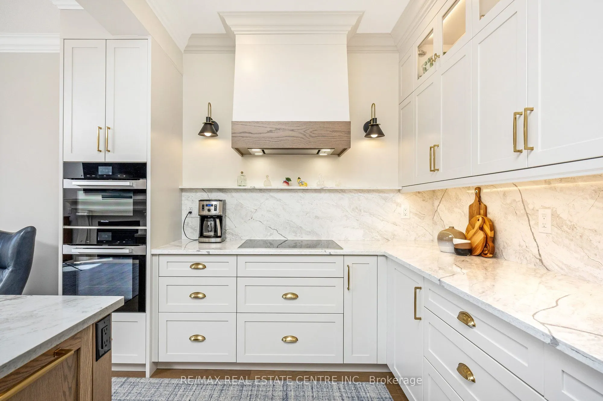 3168 Watercliffe Court