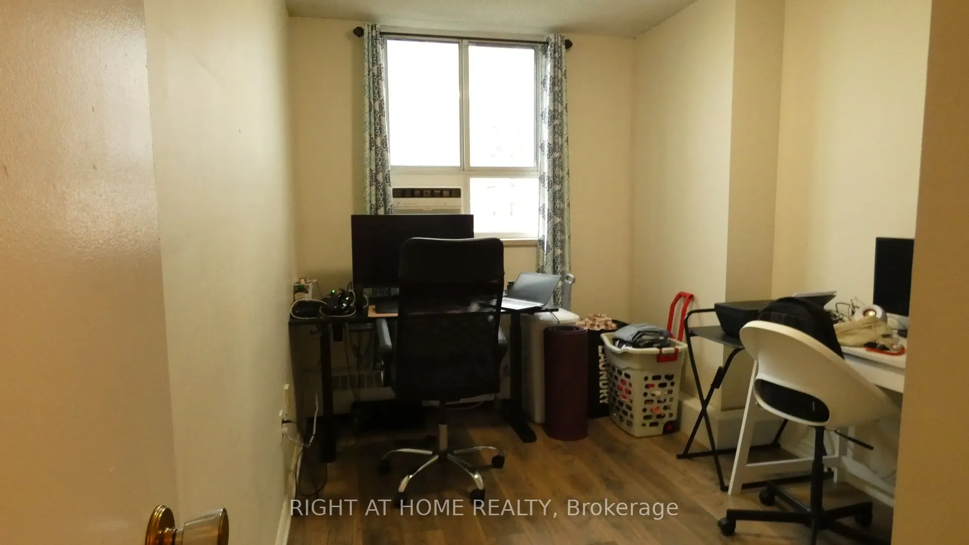 1615 Bloor Street N #708