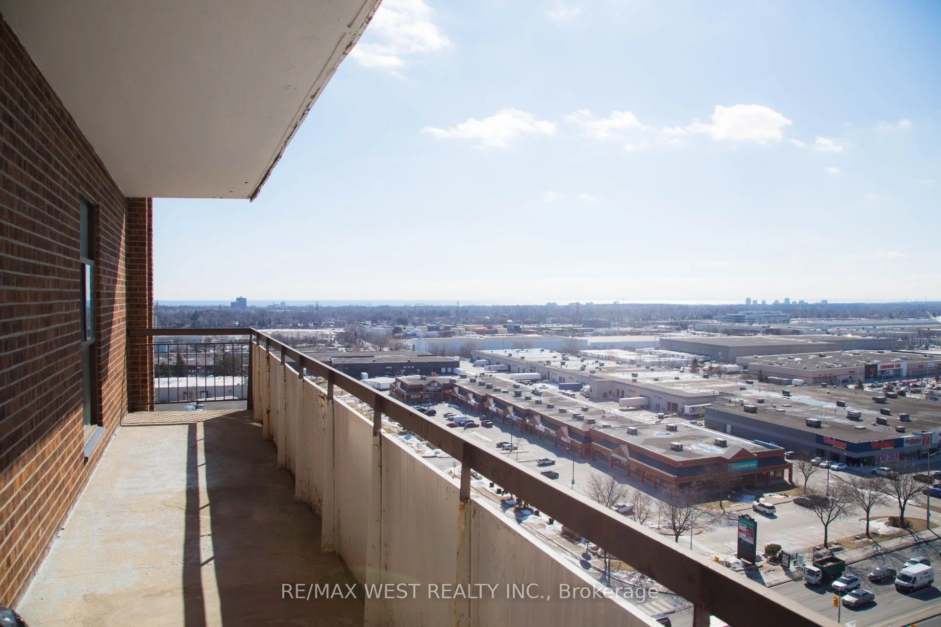 3025 Queen Frederica Drive #1503