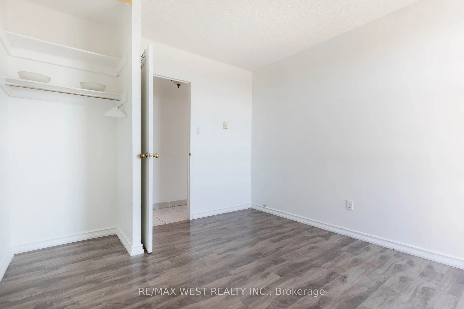 3025 Queen Frederica Drive #1503
