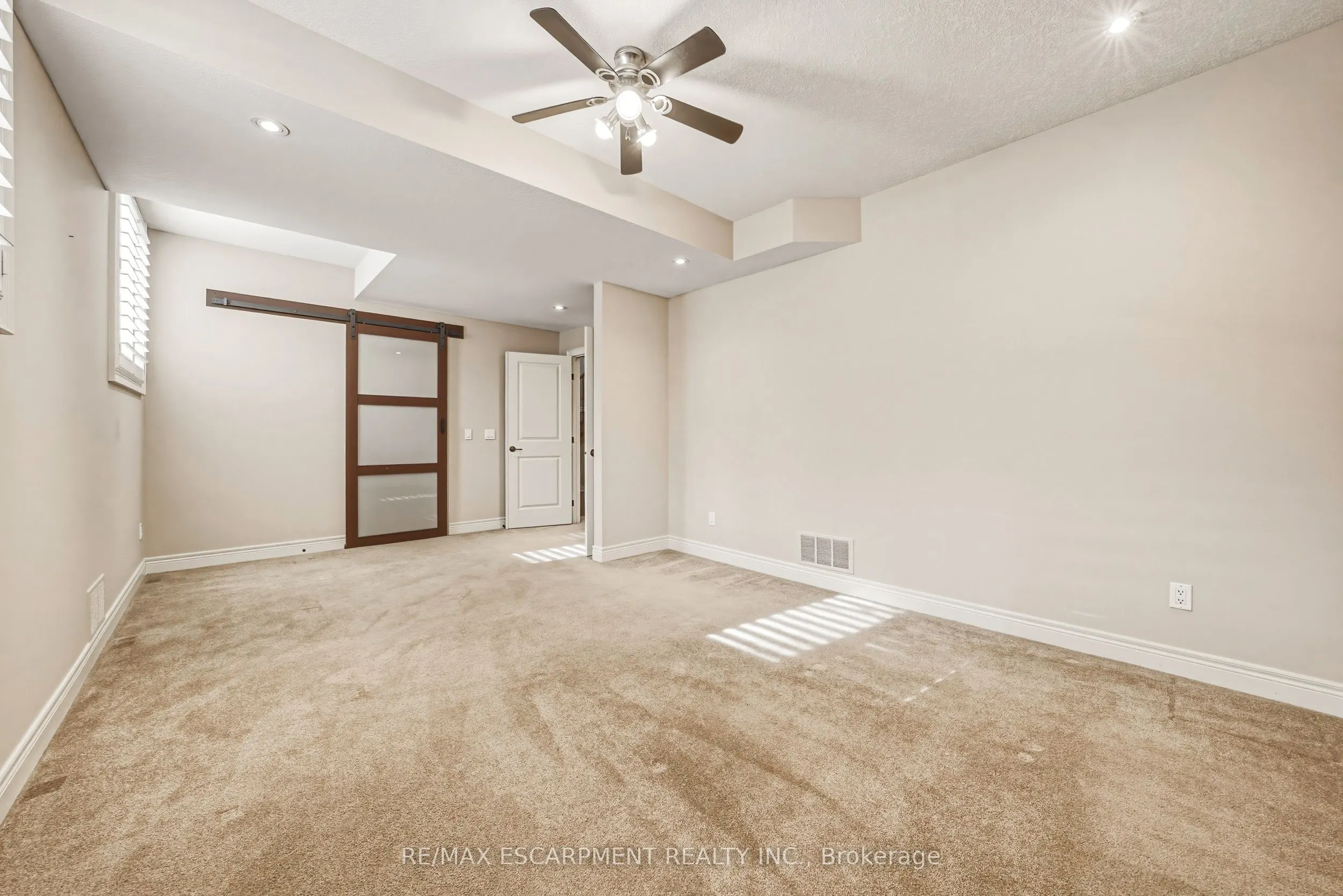 976 Shadeland Avenue #3