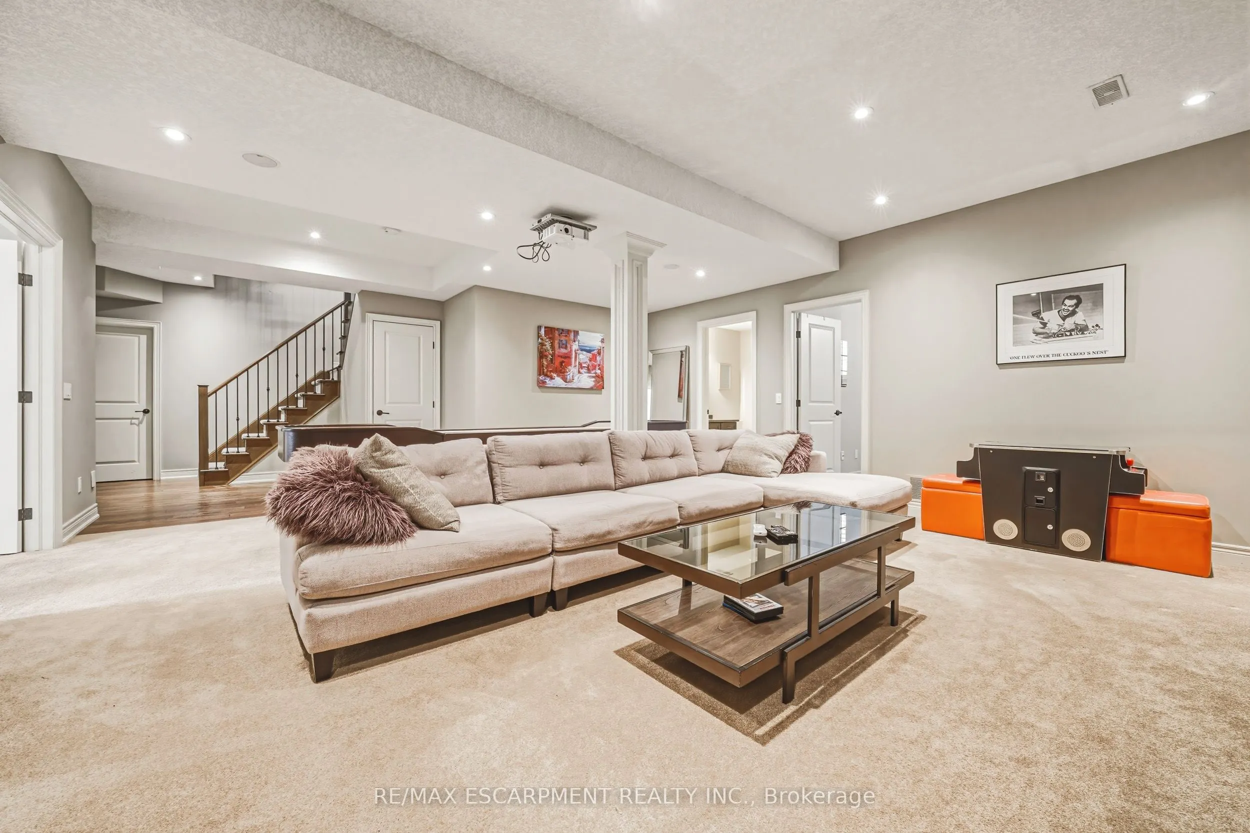 976 Shadeland Avenue #3