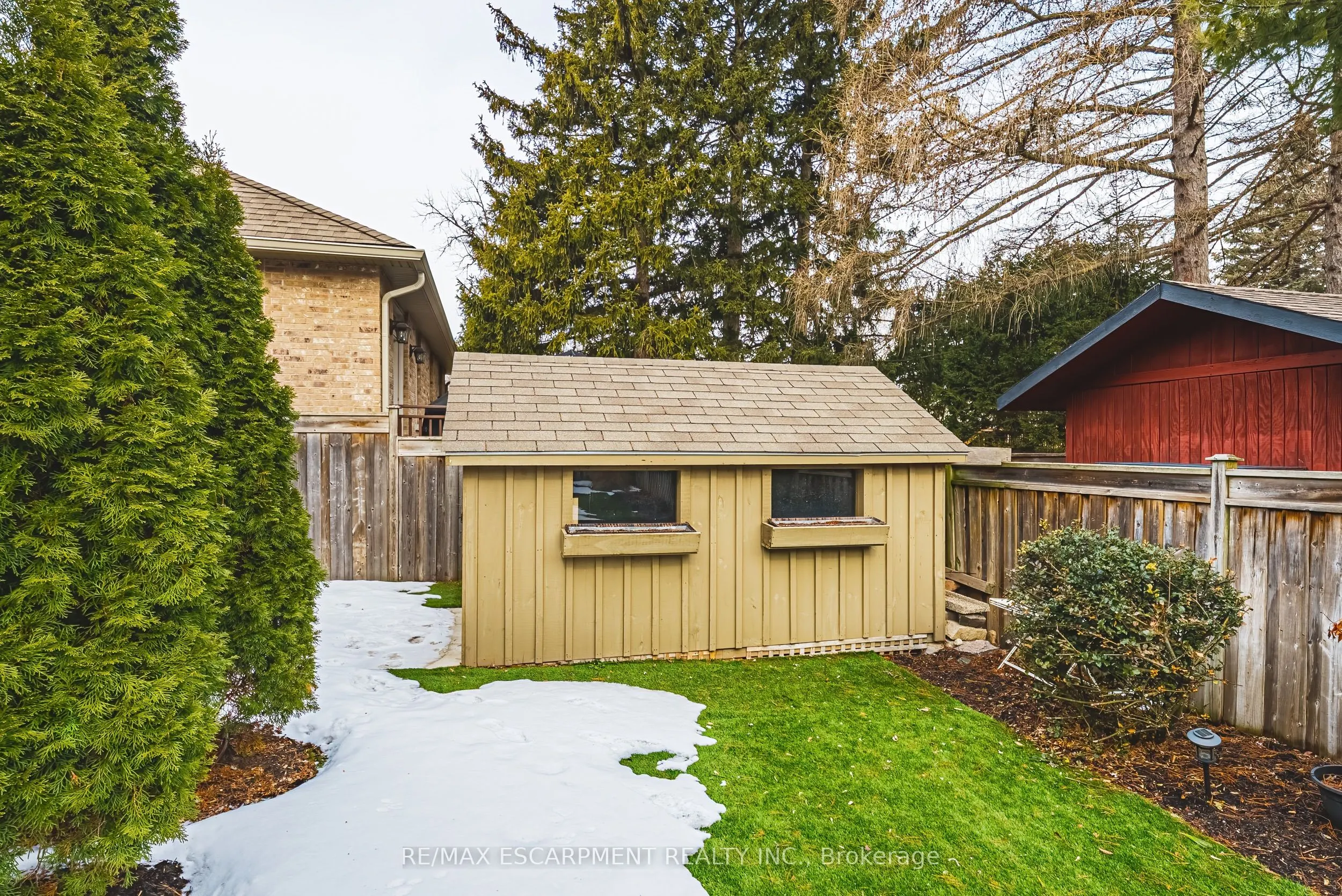 976 Shadeland Avenue #3