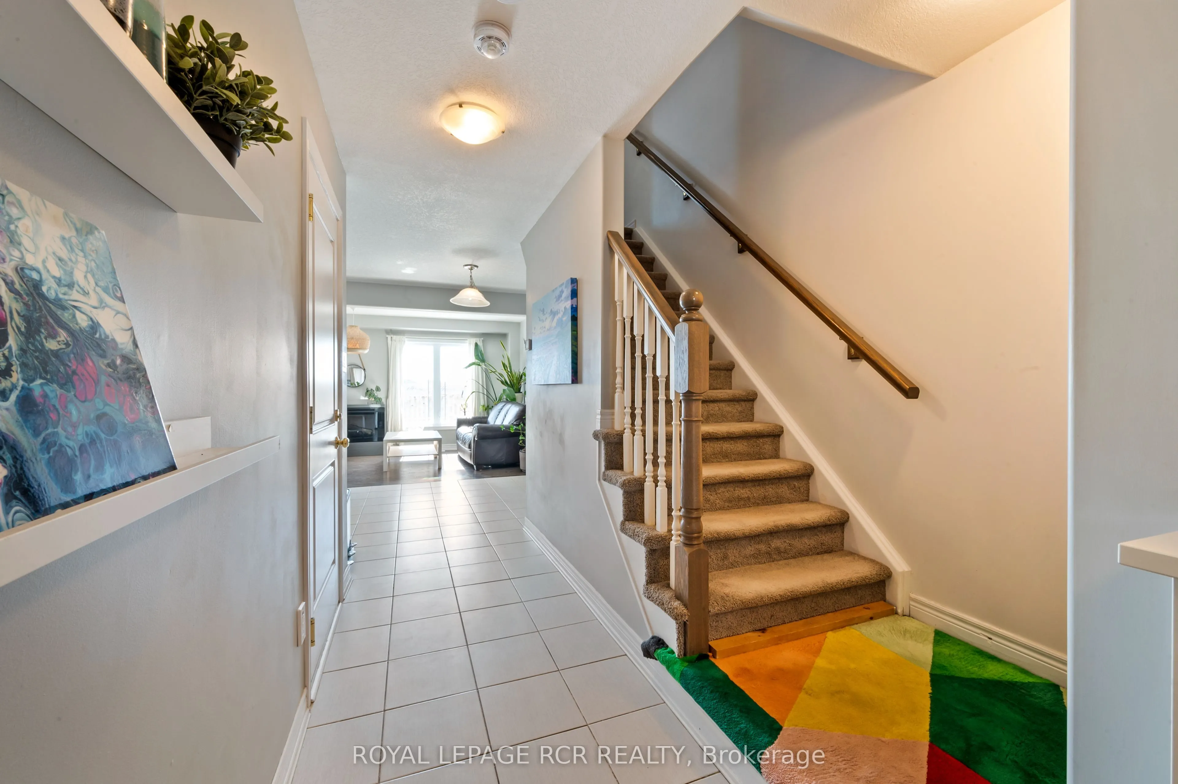 124 Parkinson Crescent #10