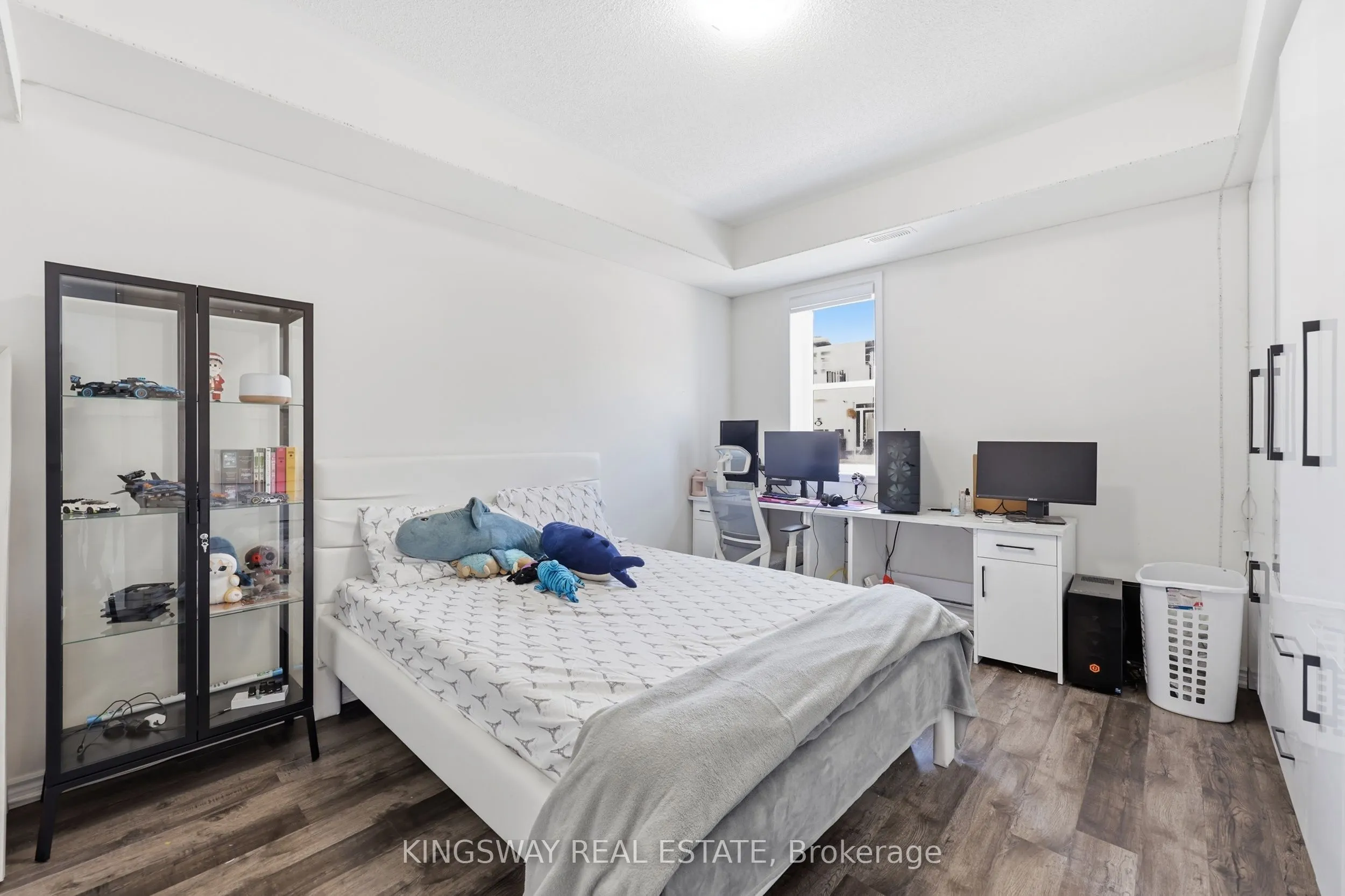 975 WHITLOCK Avenue #20