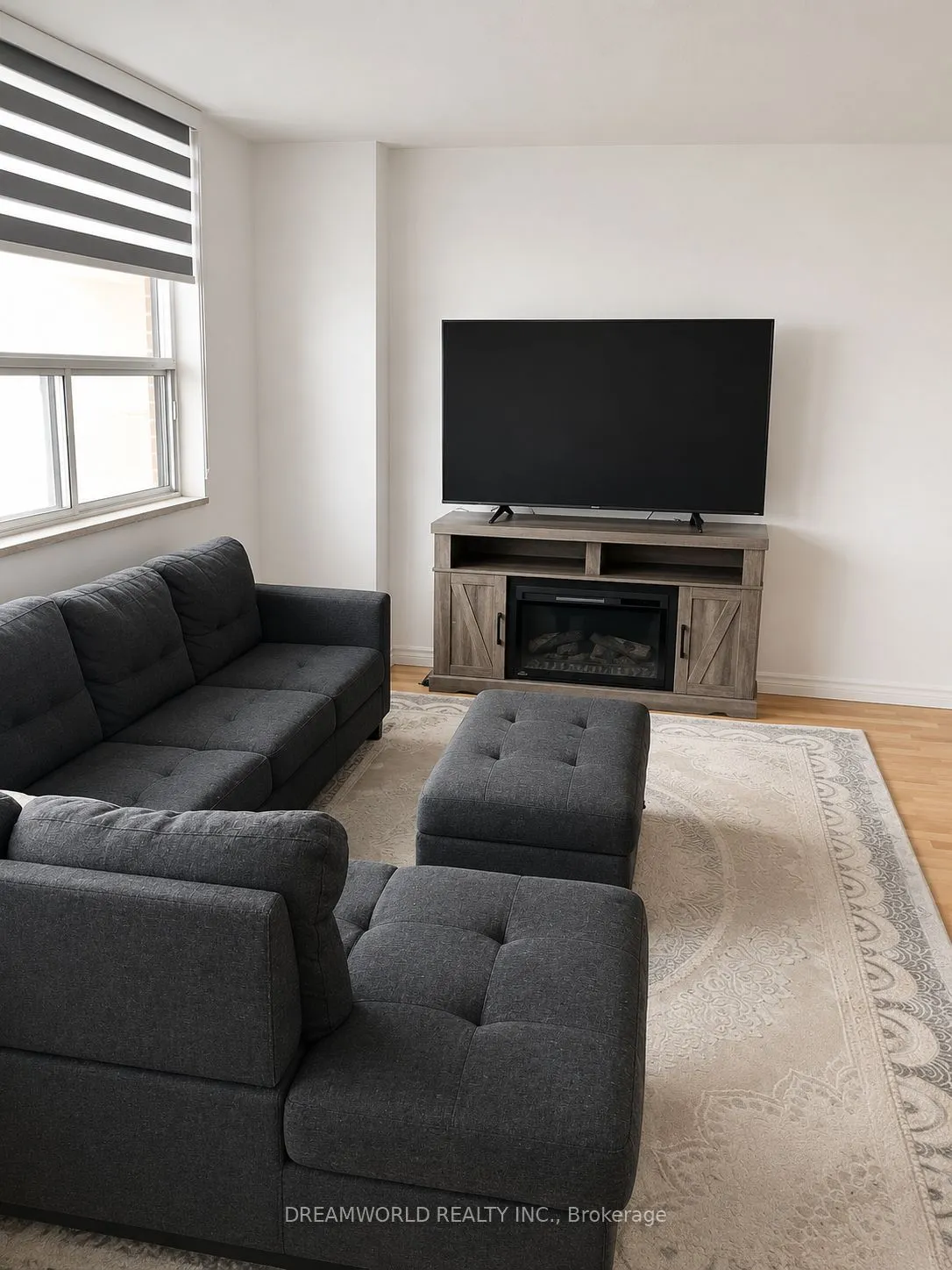 5 Frith Road #1004