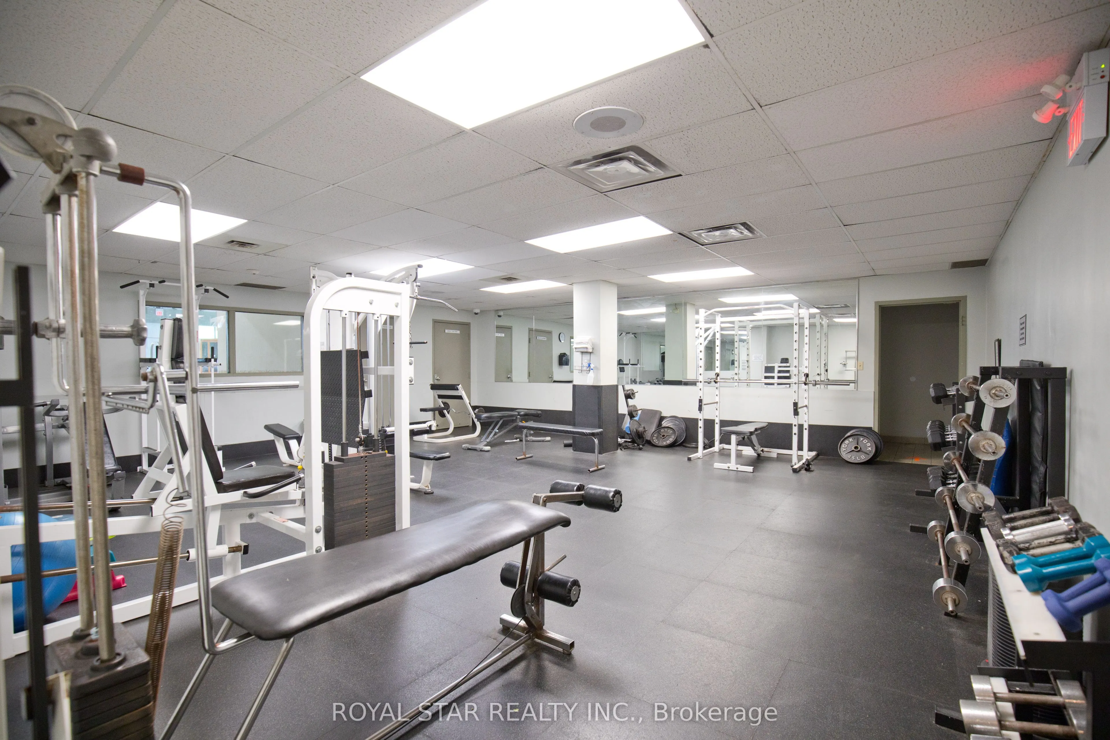 1535 Lakeshore Road E #1607