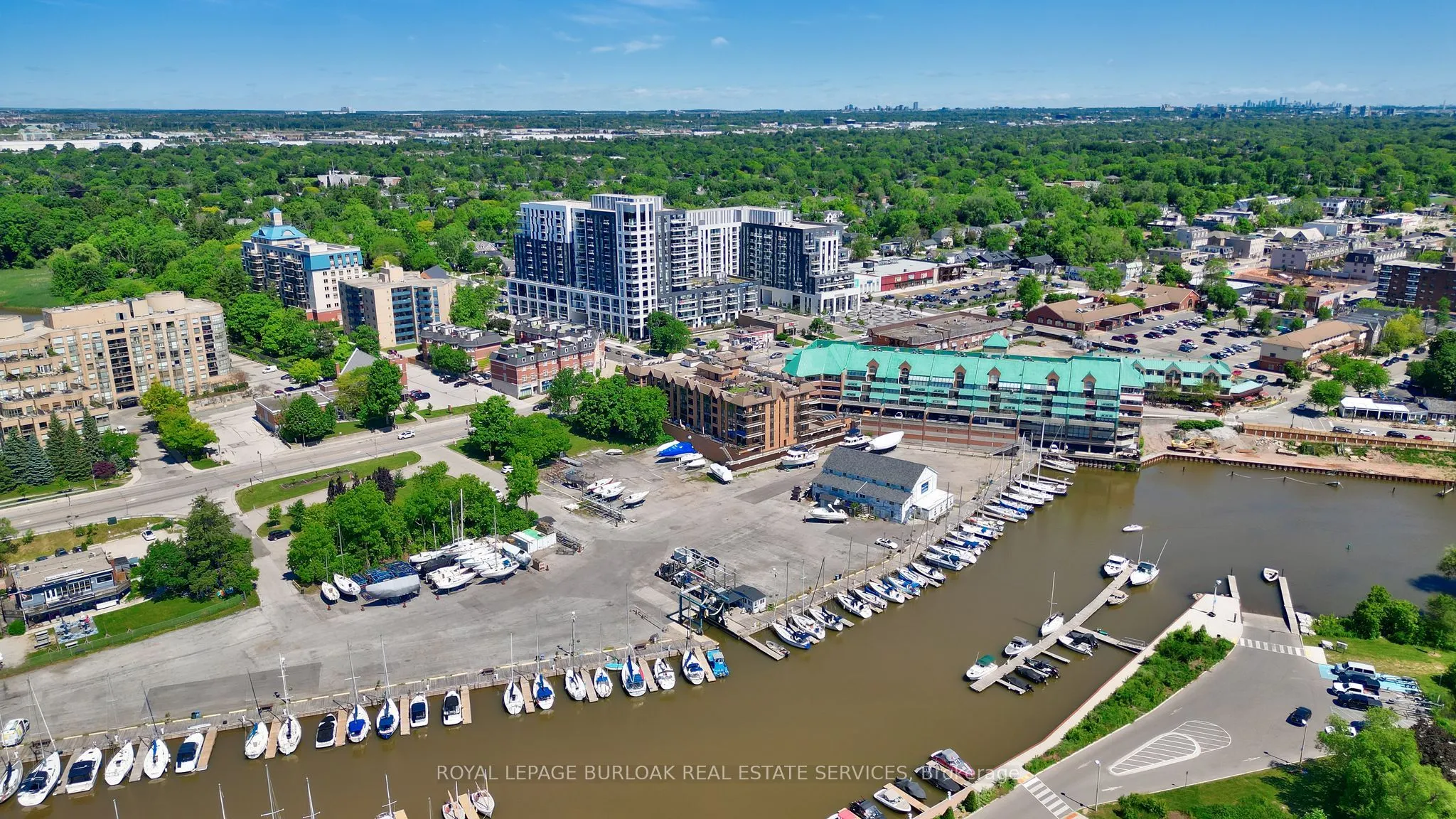 102 Bronte Road #303
