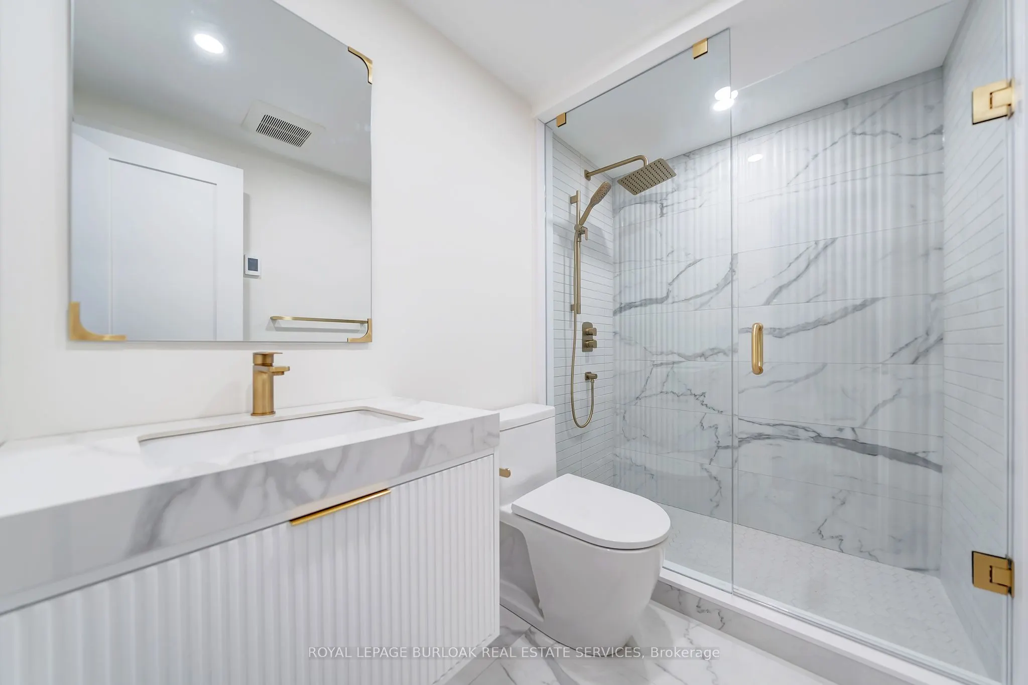 102 Bronte Road #303