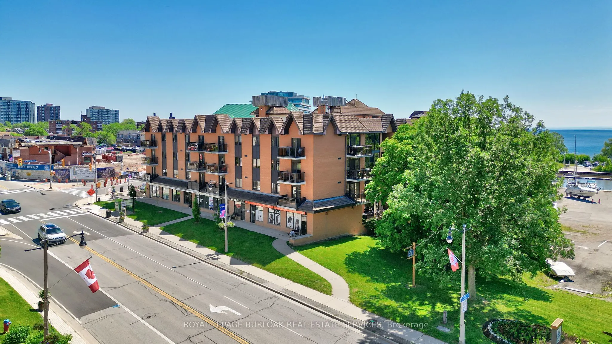 102 Bronte Road #303