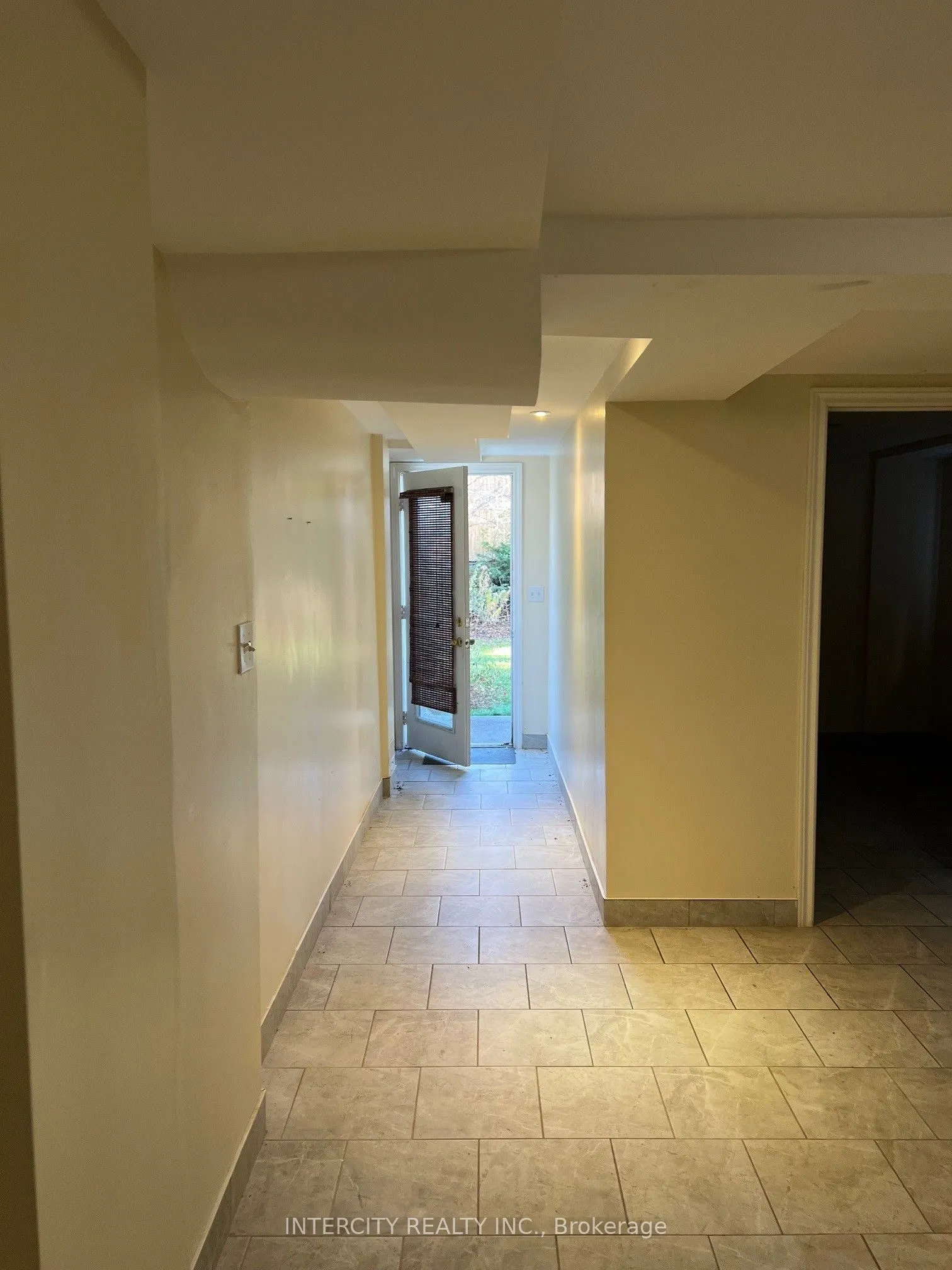 4 Pennyroyal Crescent
