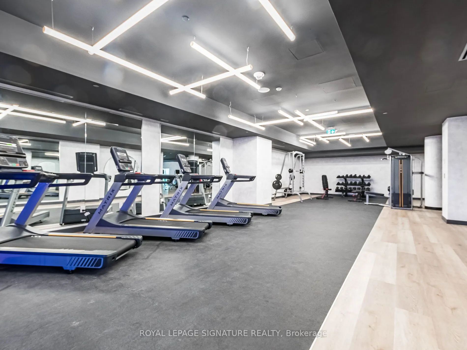 86 Dundas Street E #622
