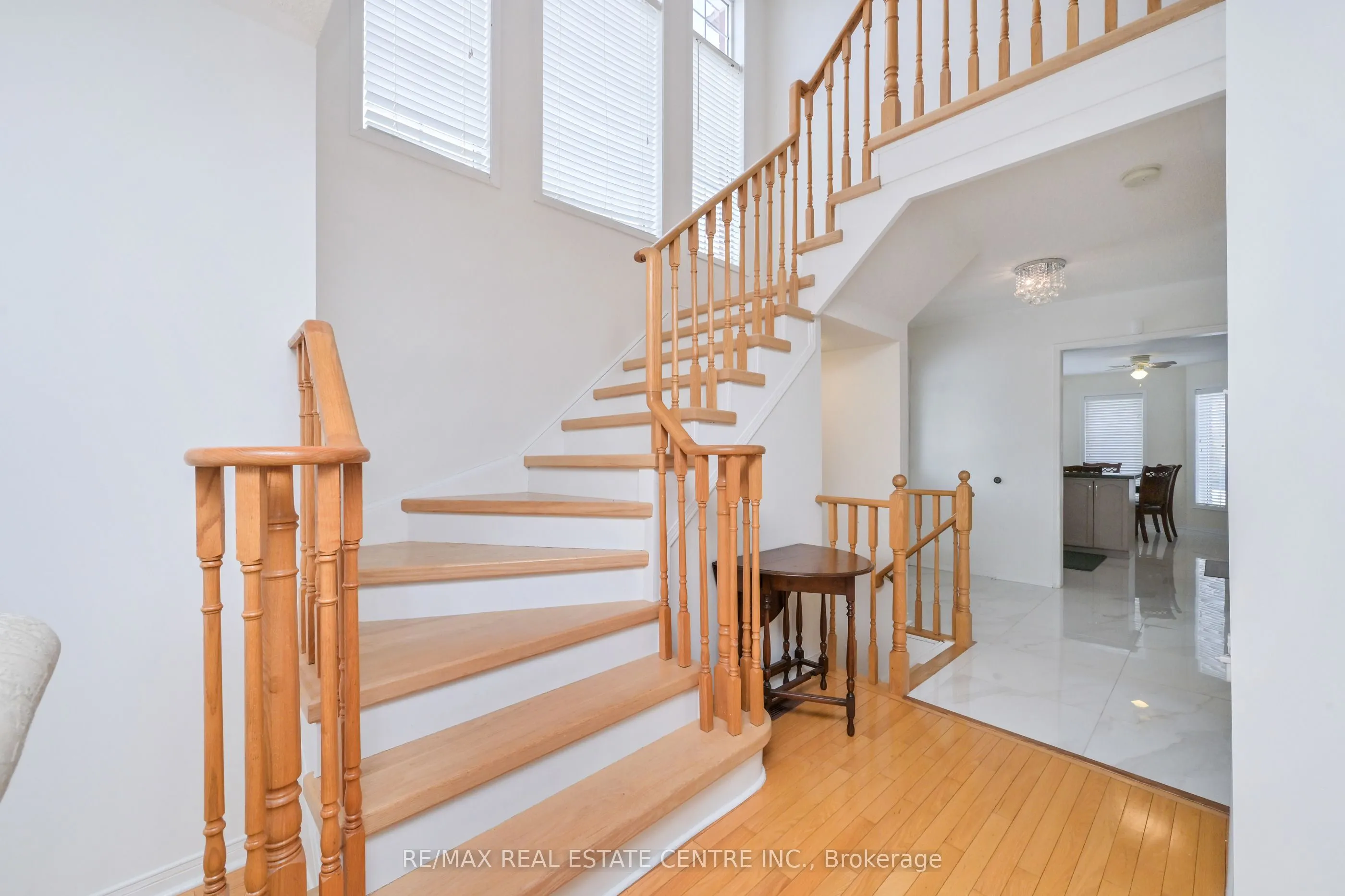 5554 Linwell Place
