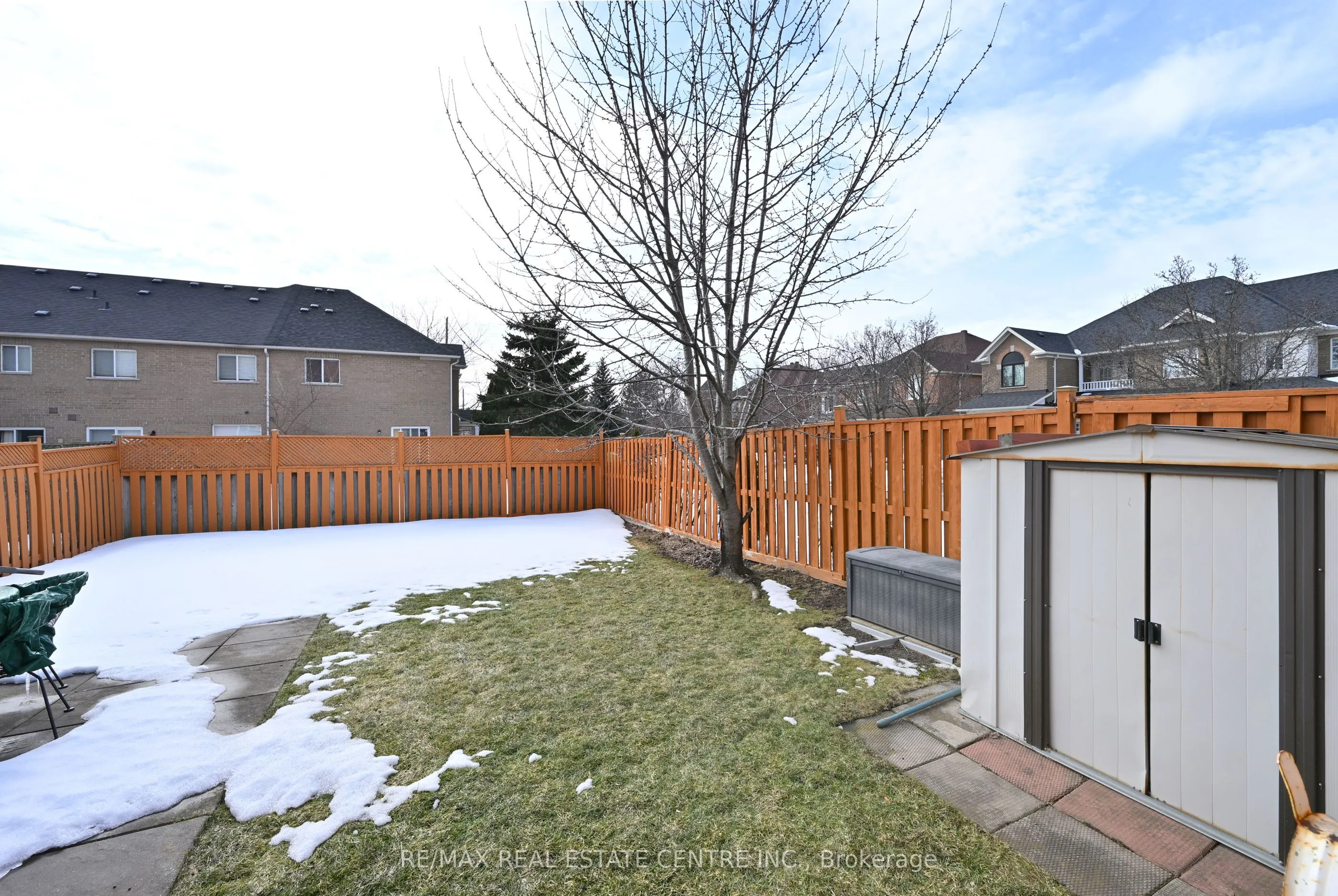 5554 Linwell Place