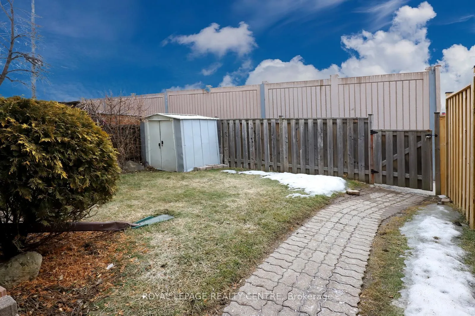 1055 Dundas Street E #171