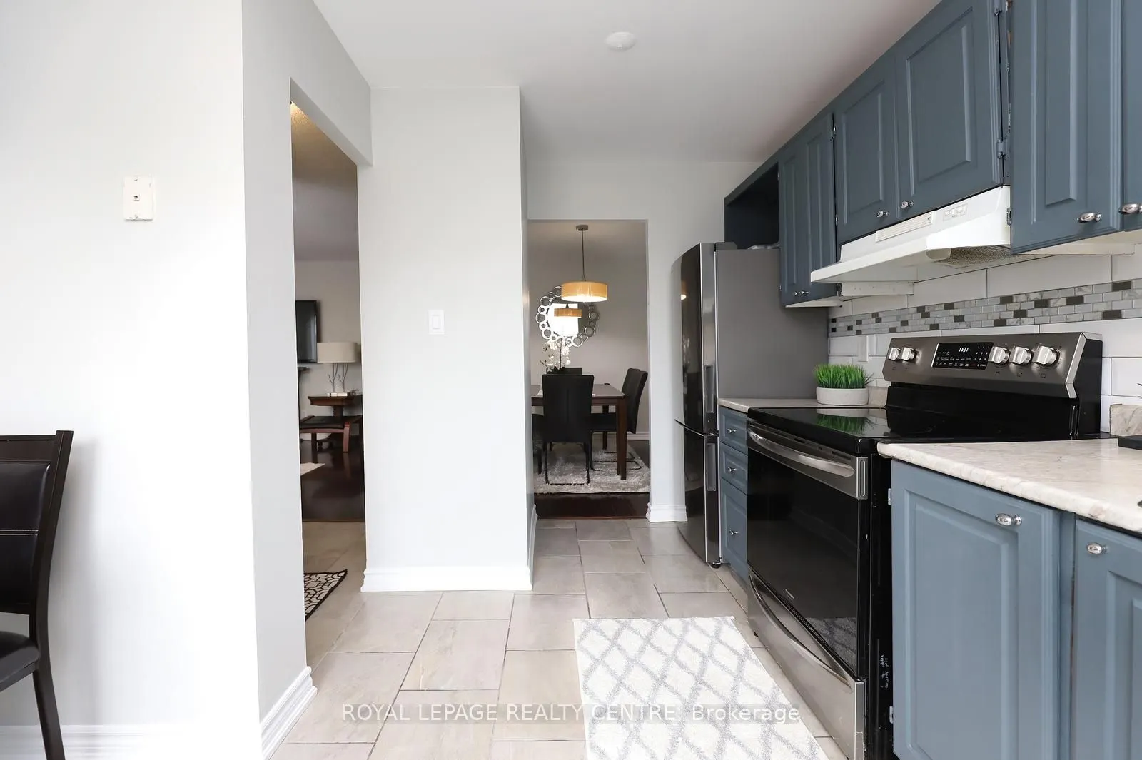 1055 Dundas Street E #171