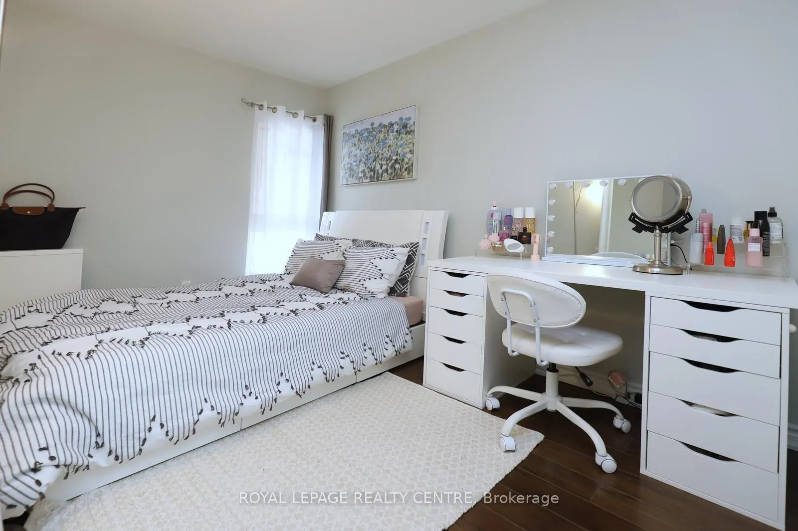 1055 Dundas Street E #171
