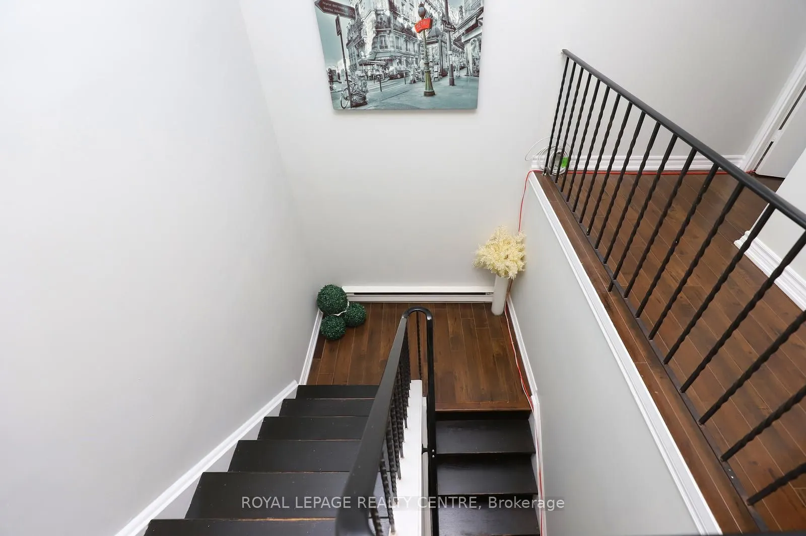 1055 Dundas Street E #171
