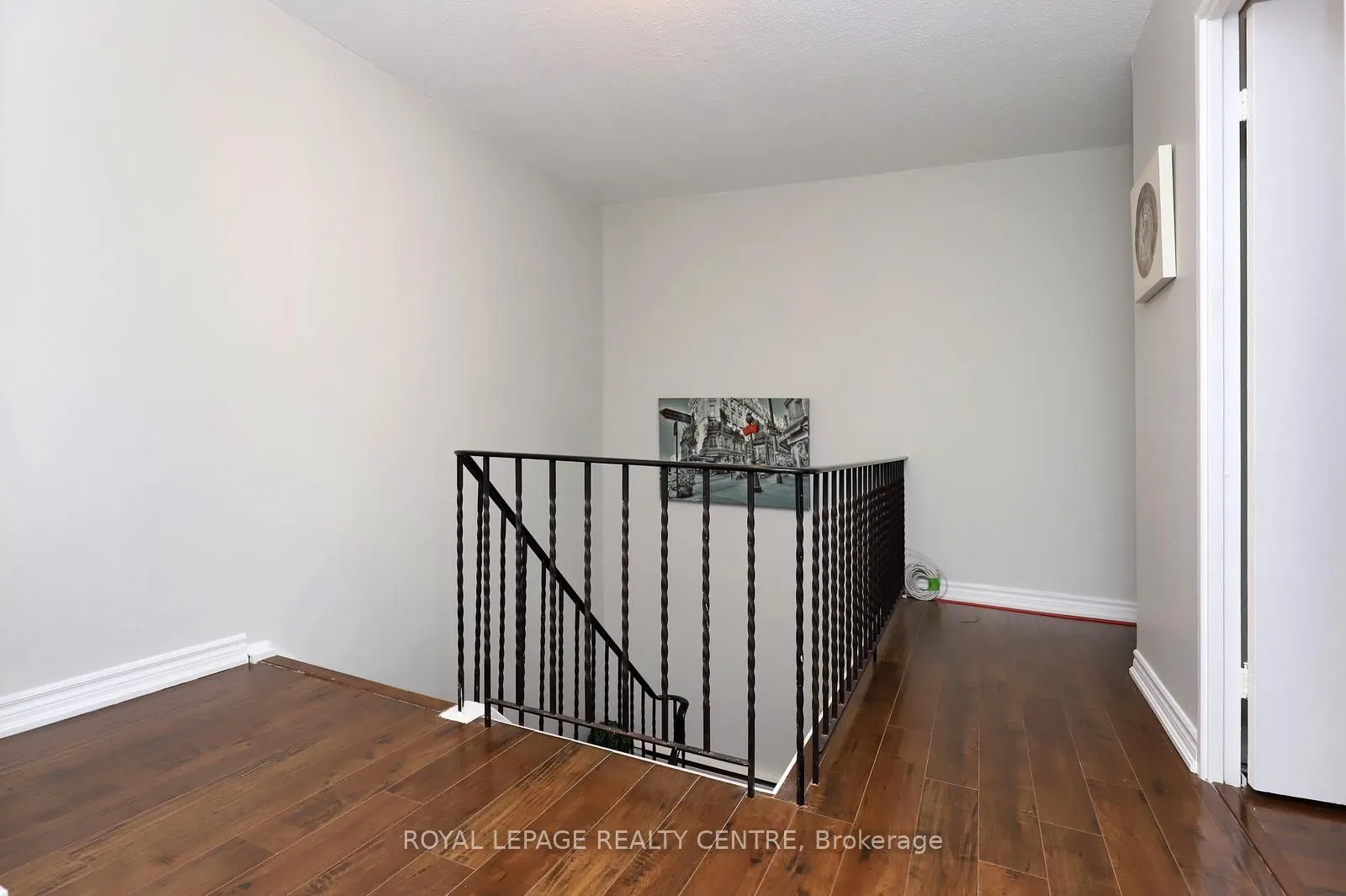 1055 Dundas Street E #171