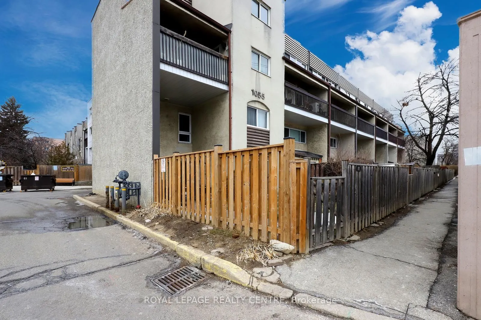 1055 Dundas Street E #171