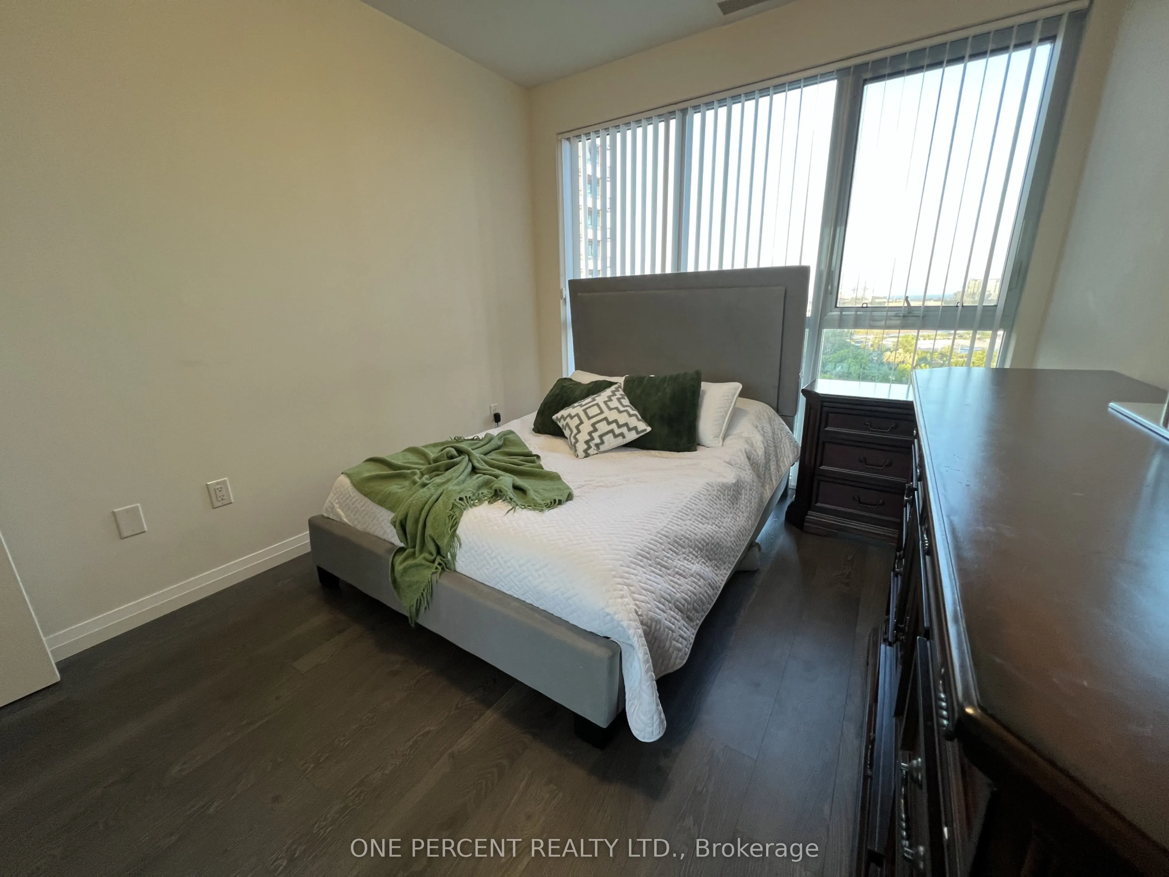 50 Thomas Riley Road #819