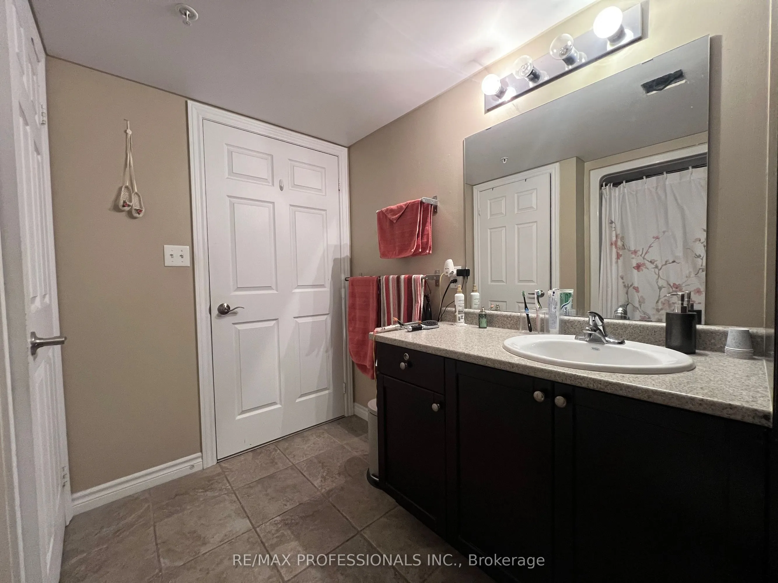 1390 Main Street E #107