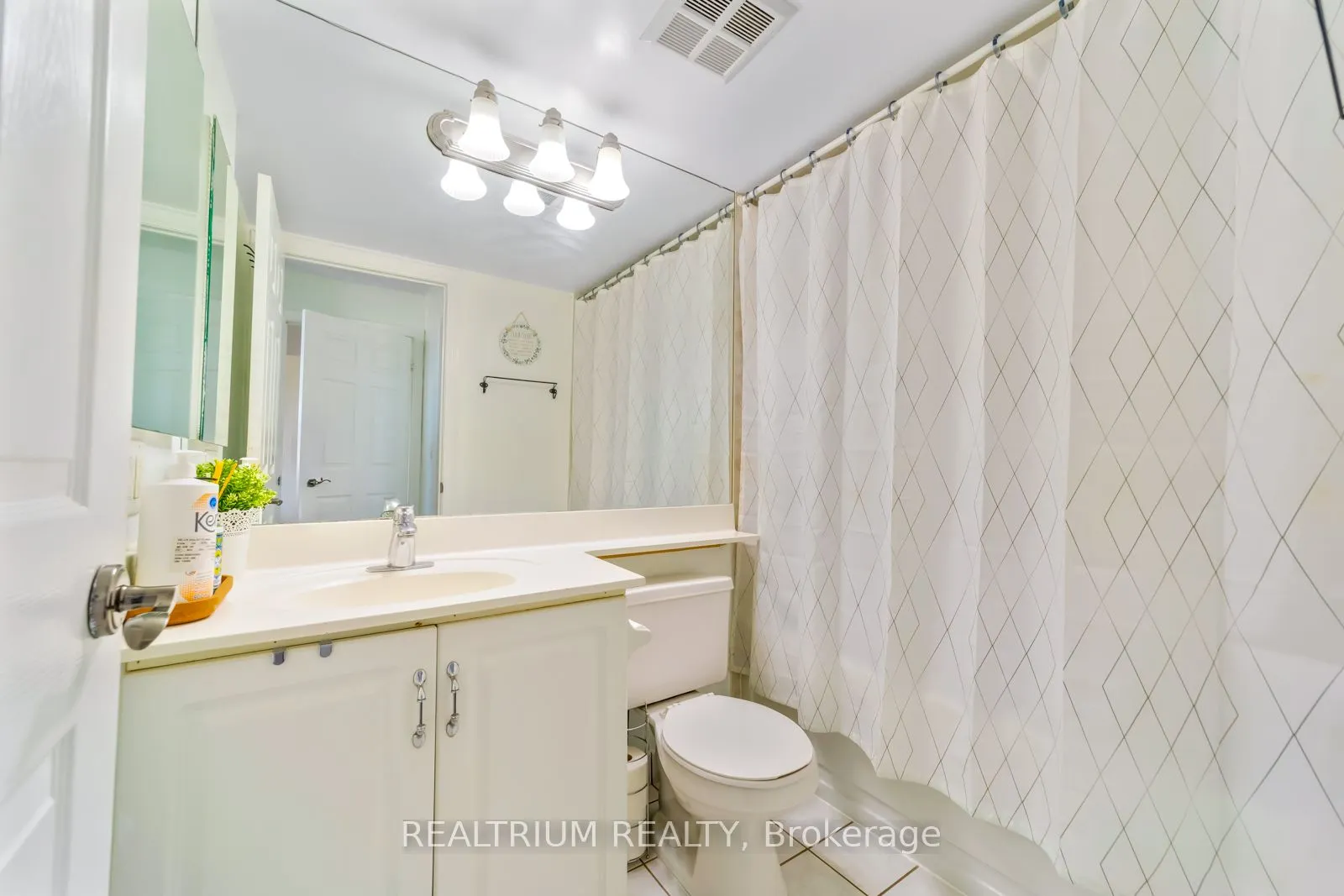 710 Humberwood Boulevard #811