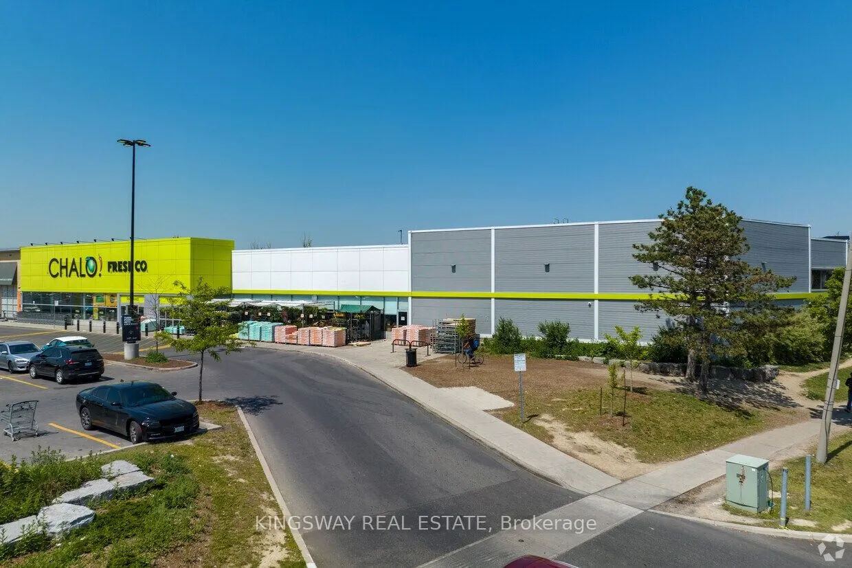 7215 Goreway Drive #2A10+2A11