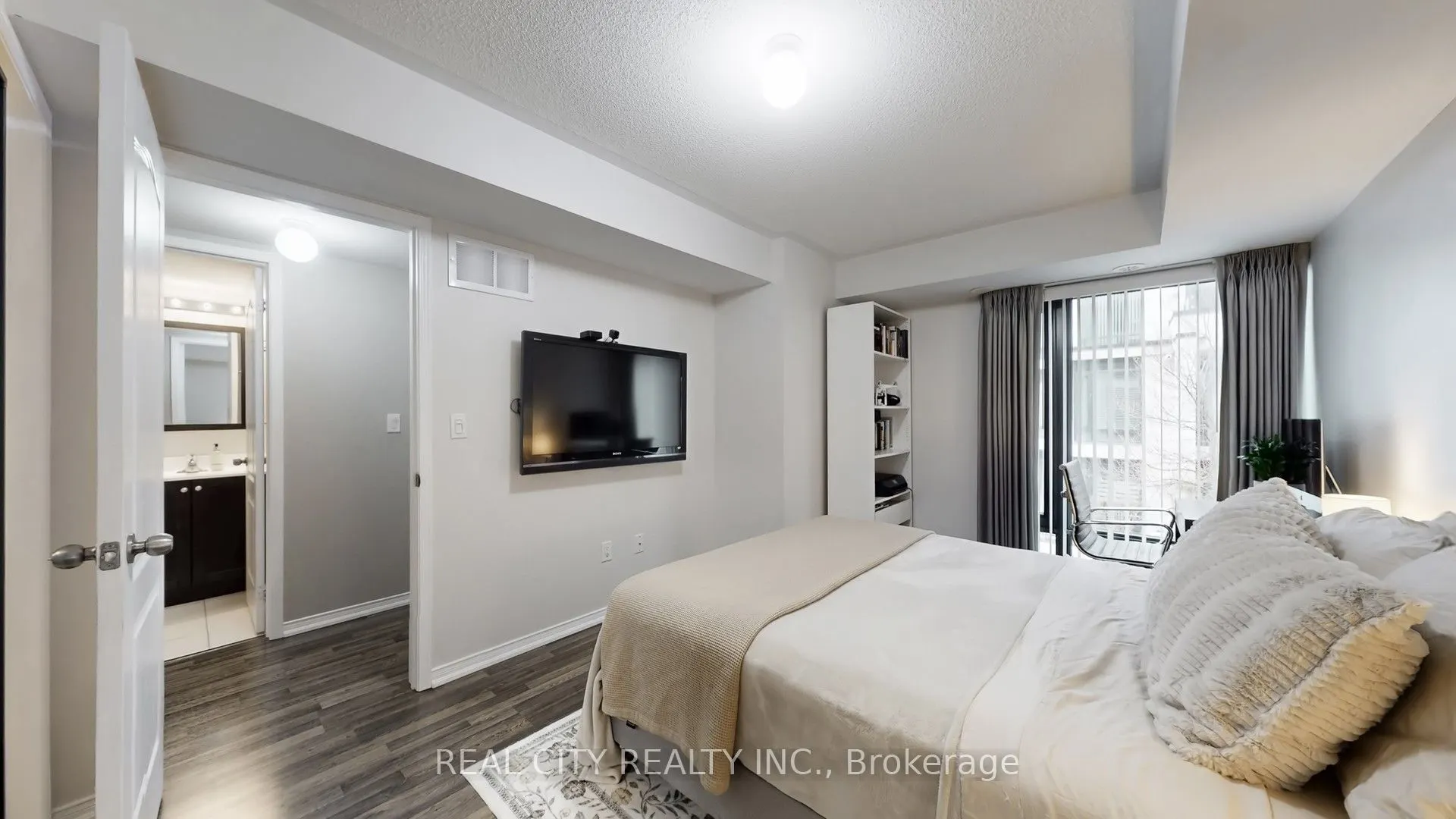 142 Widdicombe Hill Boulevard #511
